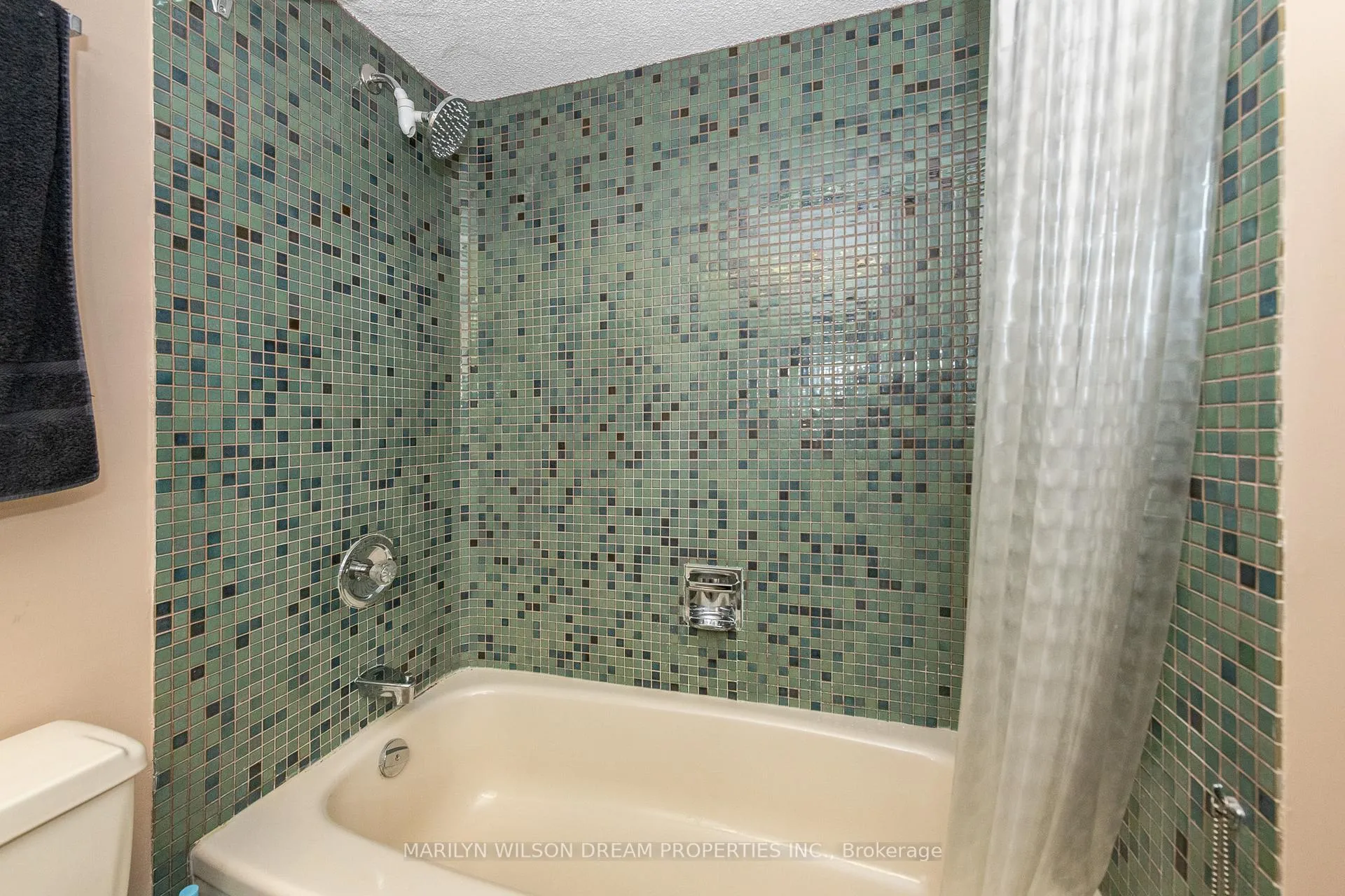 Photo 21 of Unit 3C, 300 Queen Elizabeth Drive, Ottawa, Glebe — HOMEH