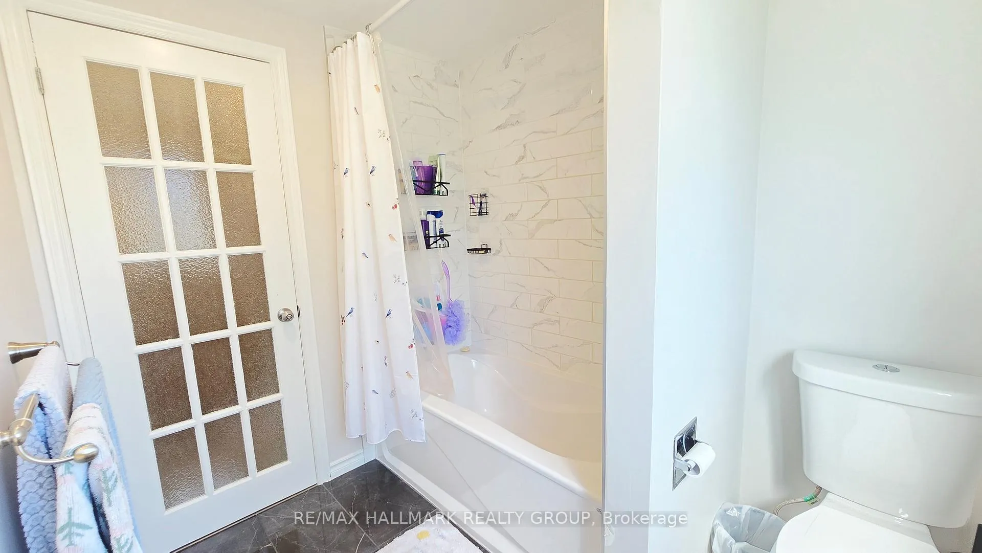Photo 26 of 35 Seabrooke Drive, Ottawa, Kanata - Glencairn/Hazeldean — HOMEH
