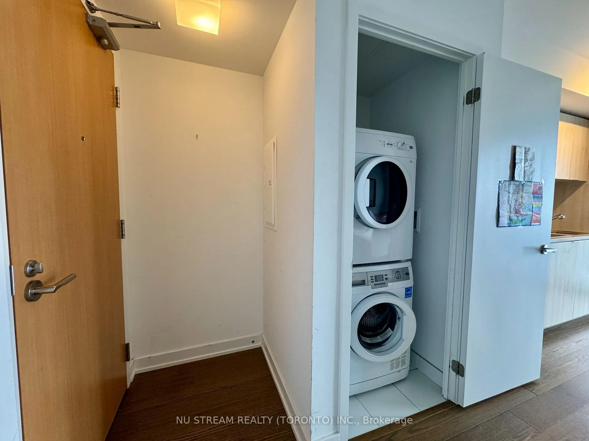 Photo 12 of Unit 3113, 11 Wellesley Street W, Toronto, Bay Street Corridor — HOMEH