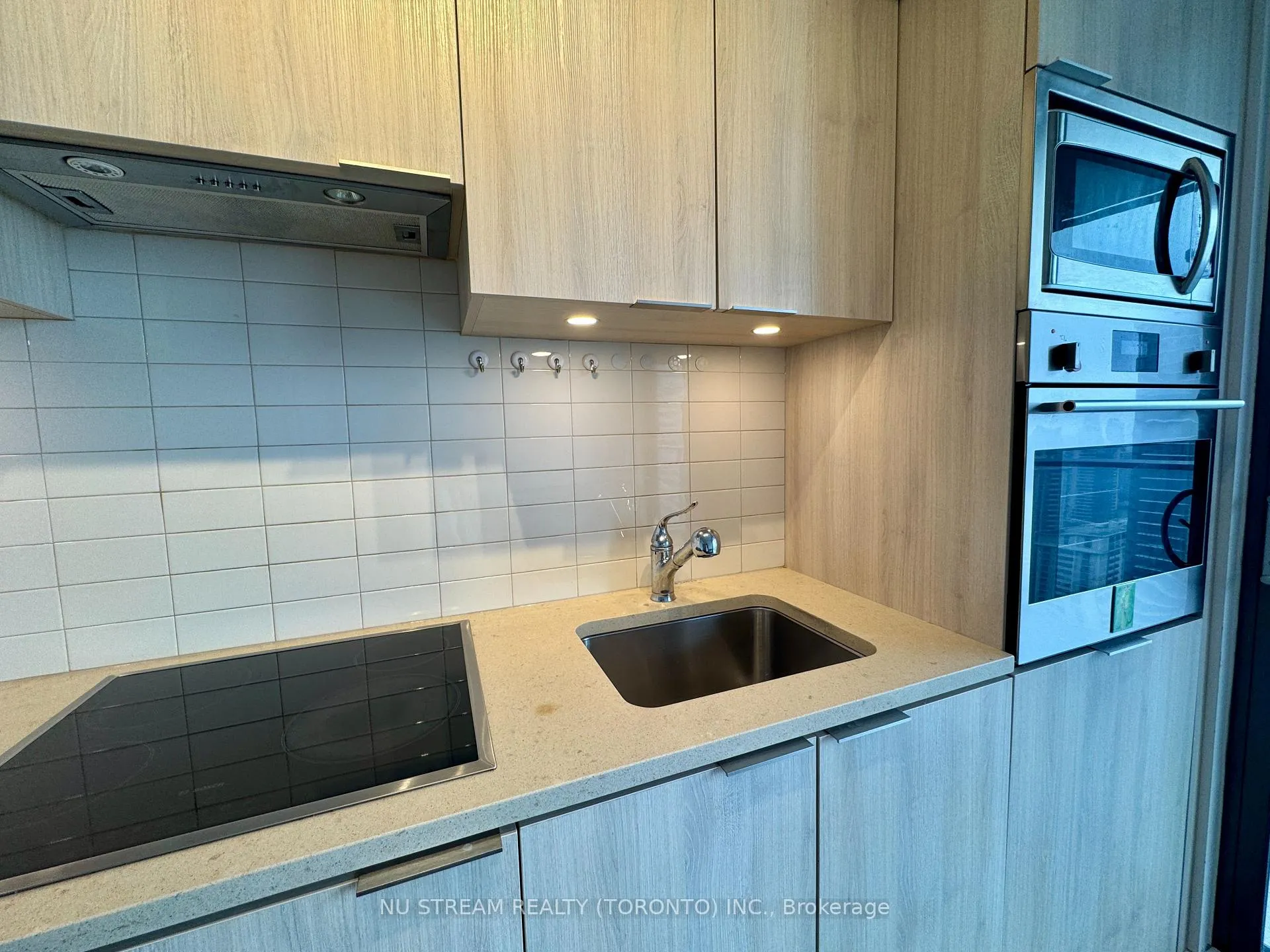 Photo 18 of Unit 3113, 11 Wellesley Street W, Toronto, Bay Street Corridor — HOMEH