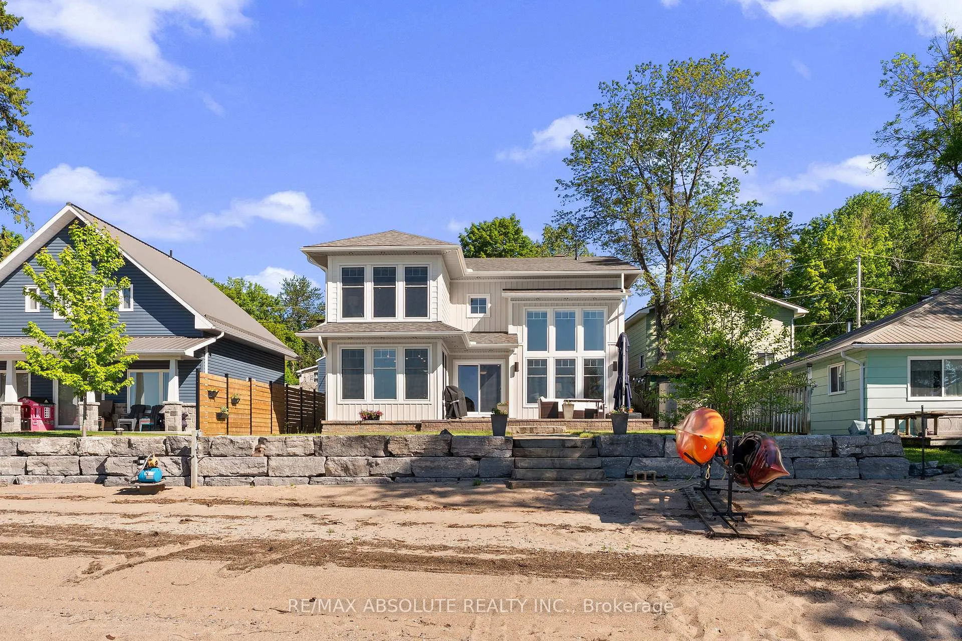 Photo 2 of 664 Caruso Circle, McNab/Braeside, Mcnab/Braeside Twps — HOMEH