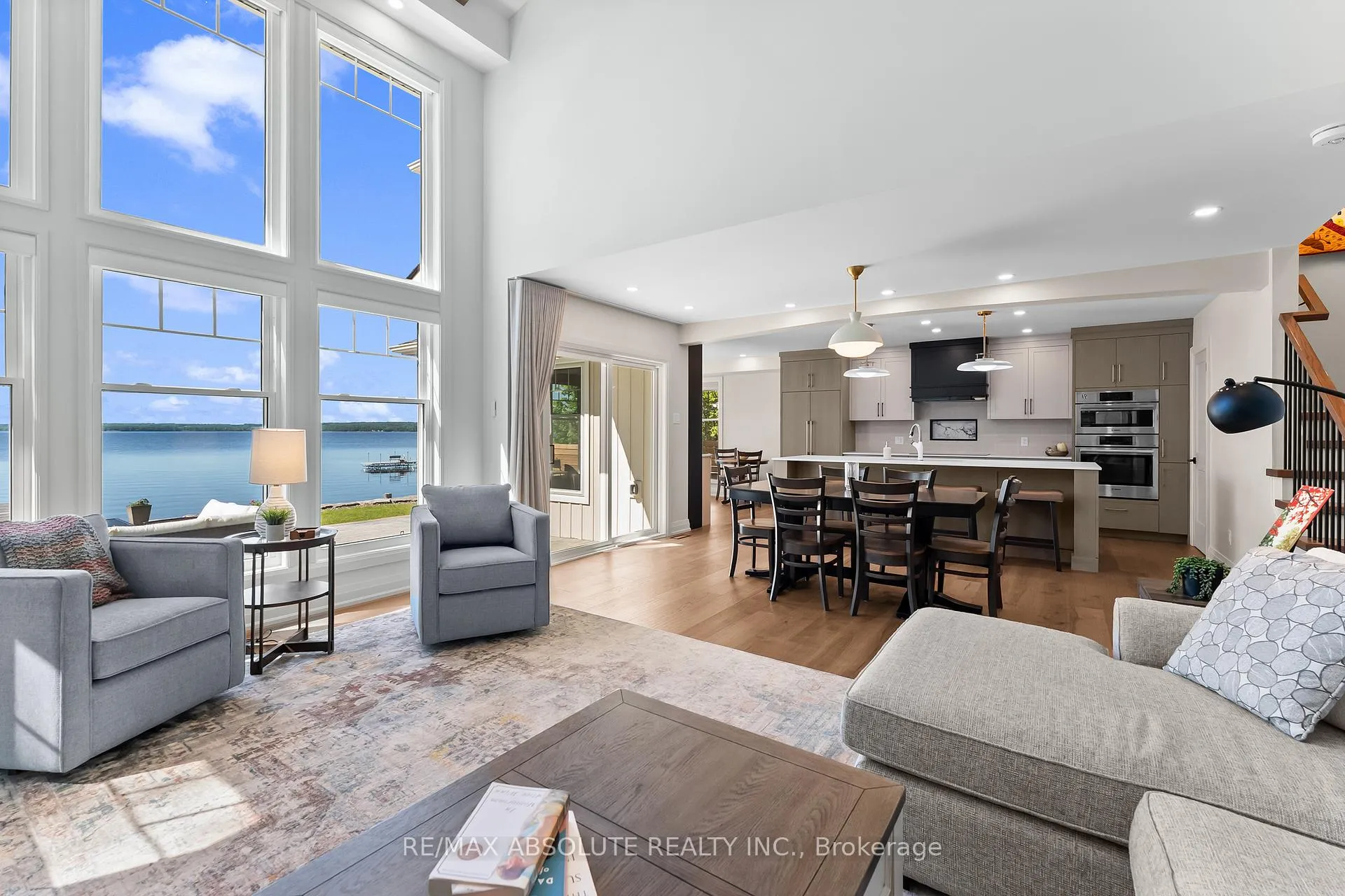 Photo 5 of 664 Caruso Circle, McNab/Braeside, Mcnab/Braeside Twps — HOMEH