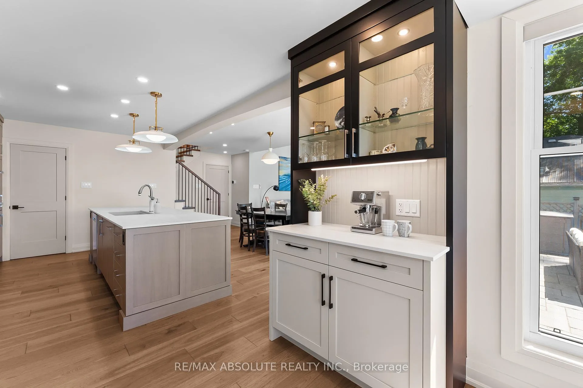 Photo 13 of 664 Caruso Circle, McNab/Braeside, Mcnab/Braeside Twps — HOMEH