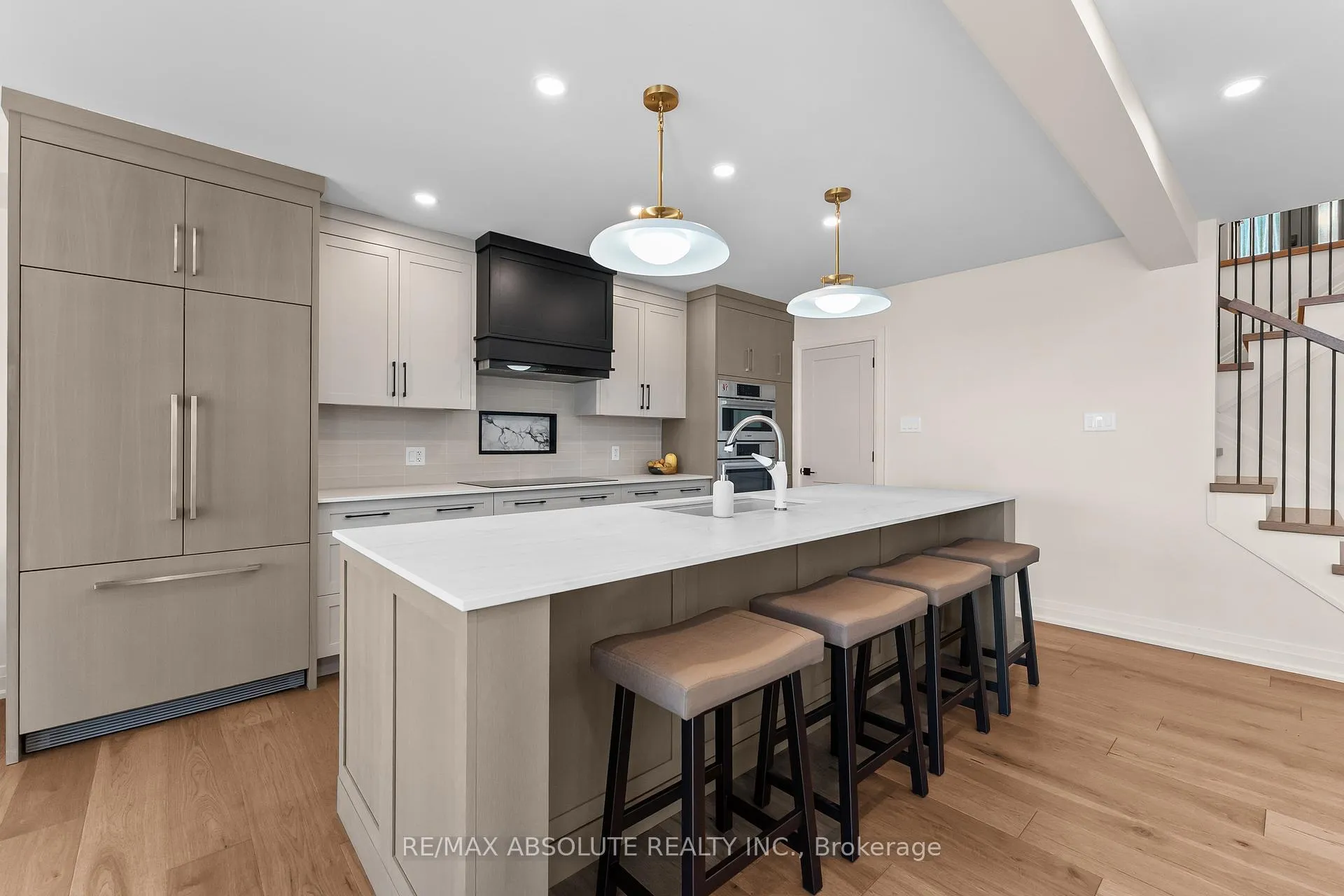 Photo 16 of 664 Caruso Circle, McNab/Braeside, Mcnab/Braeside Twps — HOMEH