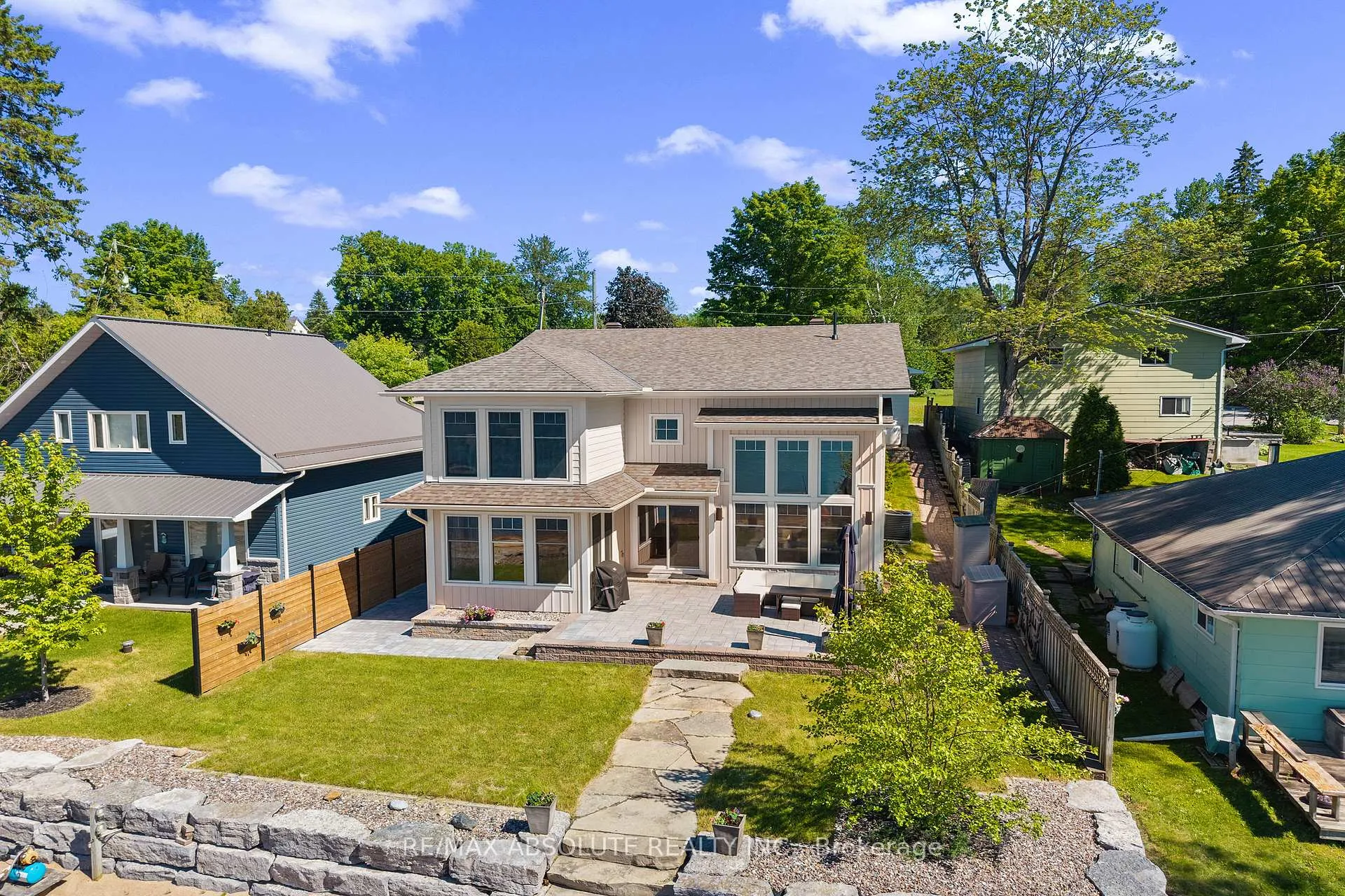 Photo 36 of 664 Caruso Circle, McNab/Braeside, Mcnab/Braeside Twps — HOMEH