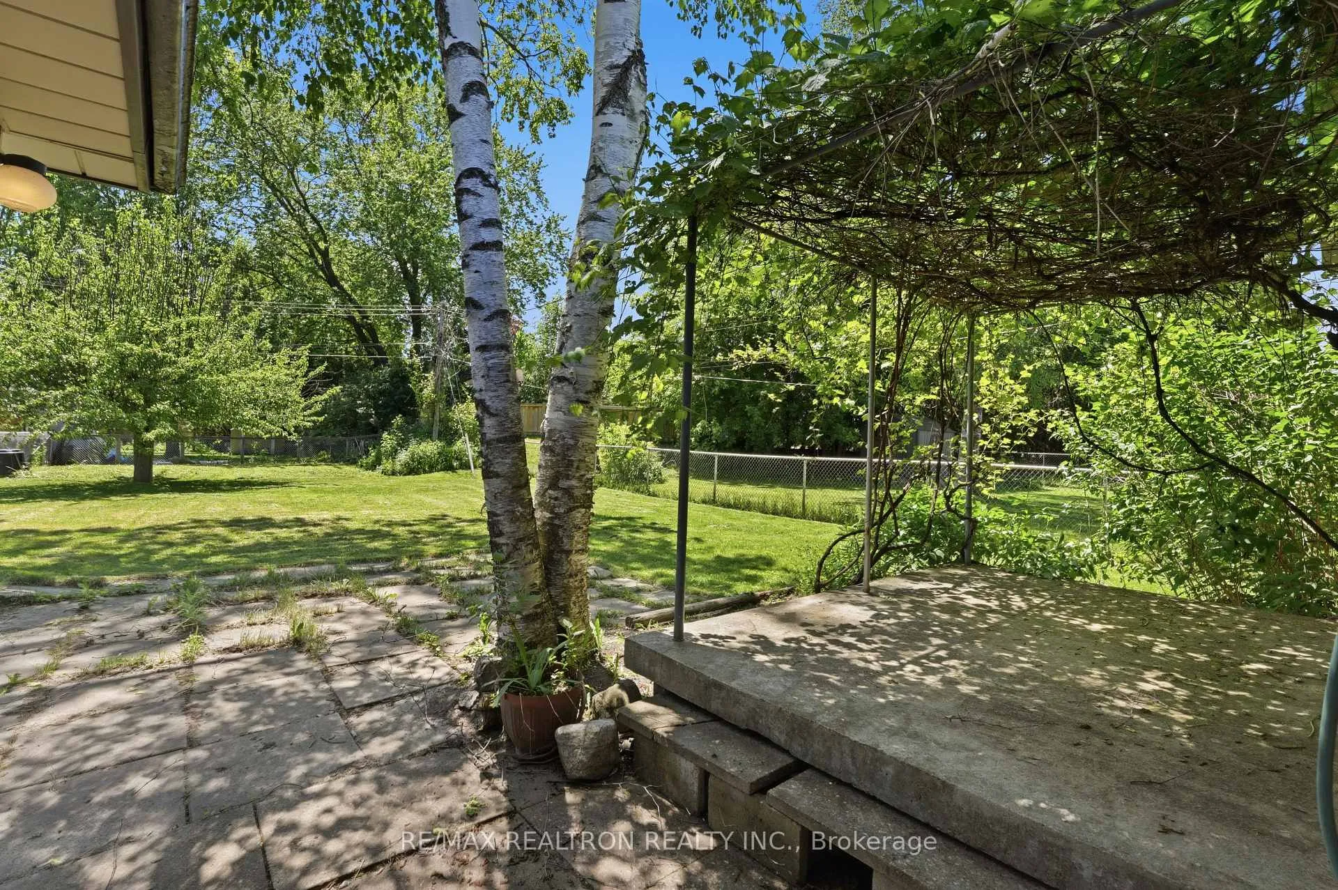 Photo 24 of 13 Kemano Road, Aurora, Aurora Heights — HOMEH