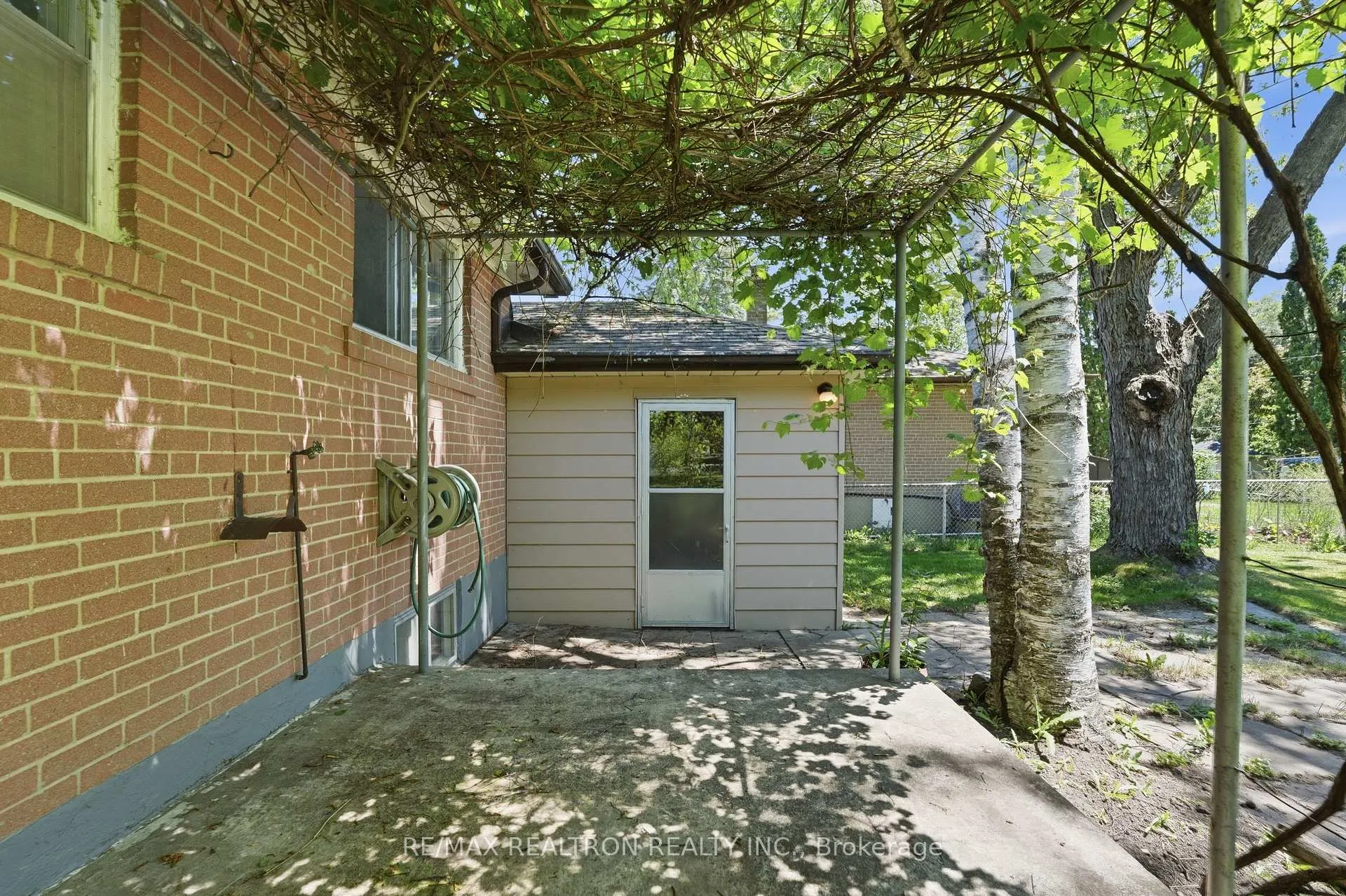 Photo 25 of 13 Kemano Road, Aurora, Aurora Heights — HOMEH