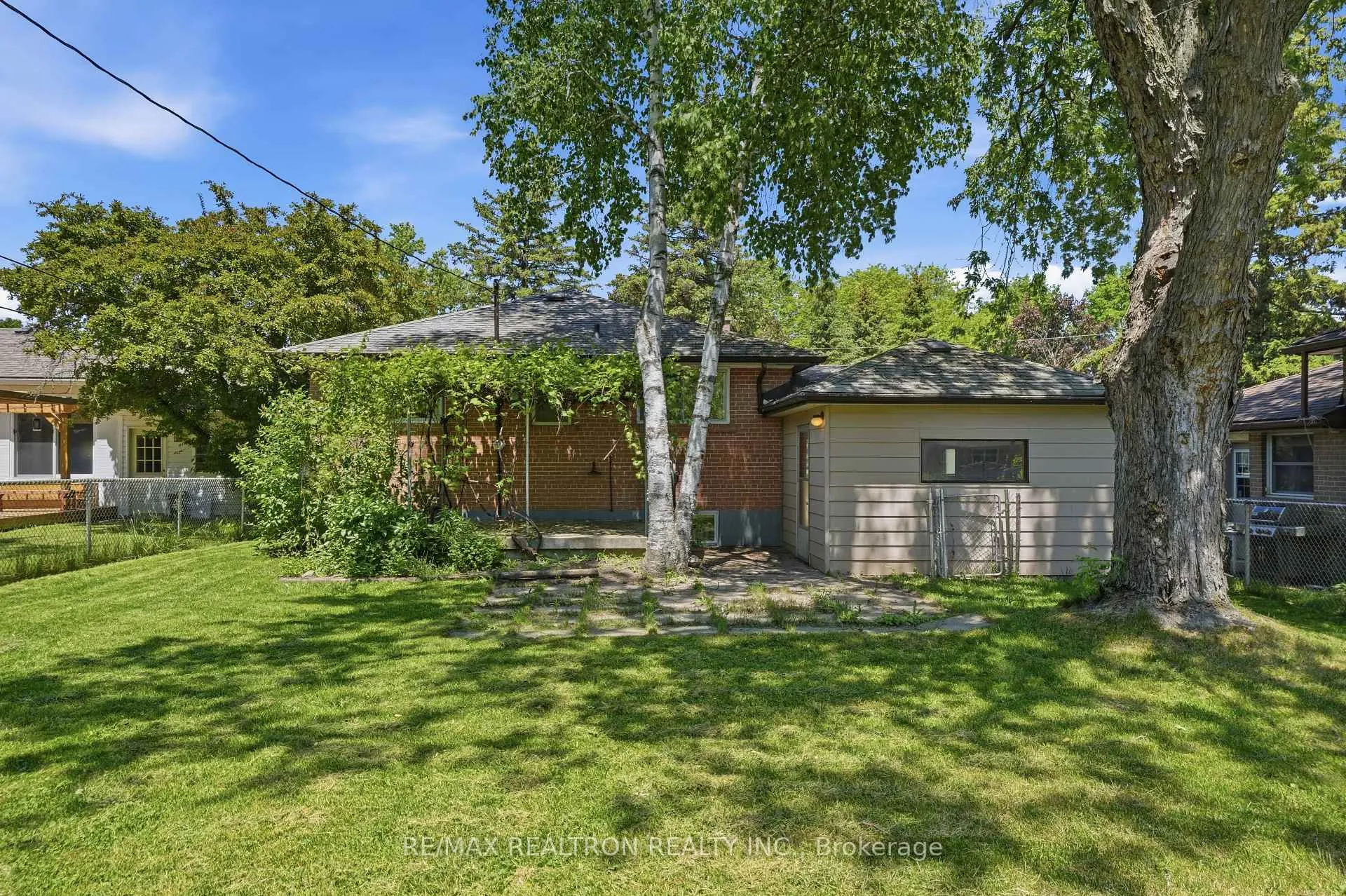 Photo 27 of 13 Kemano Road, Aurora, Aurora Heights — HOMEH