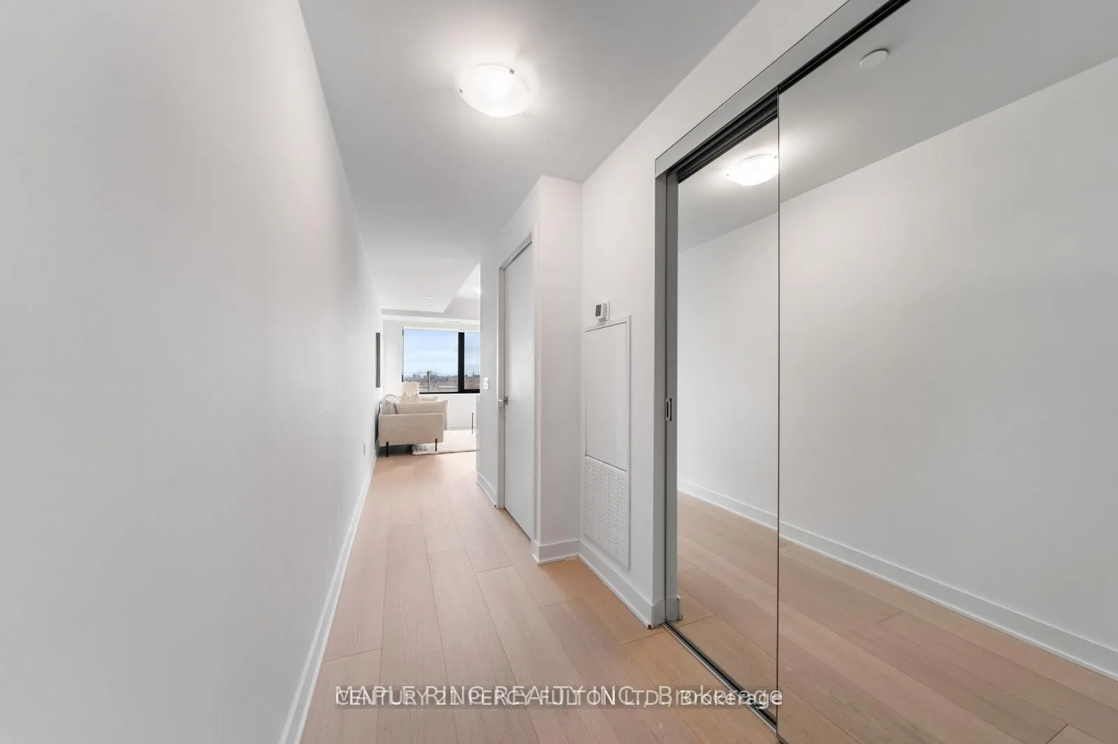 Photo 3 of Unit 1911, 2920 Highway 7 Road, Vaughan, Concord — HOMEH