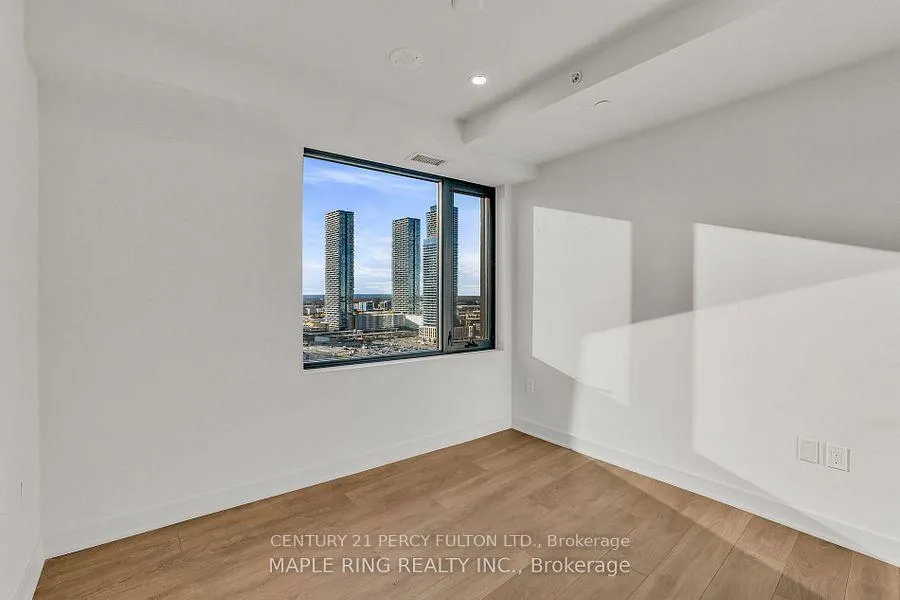 Photo 10 of Unit 1911, 2920 Highway 7 Road, Vaughan, Concord — HOMEH