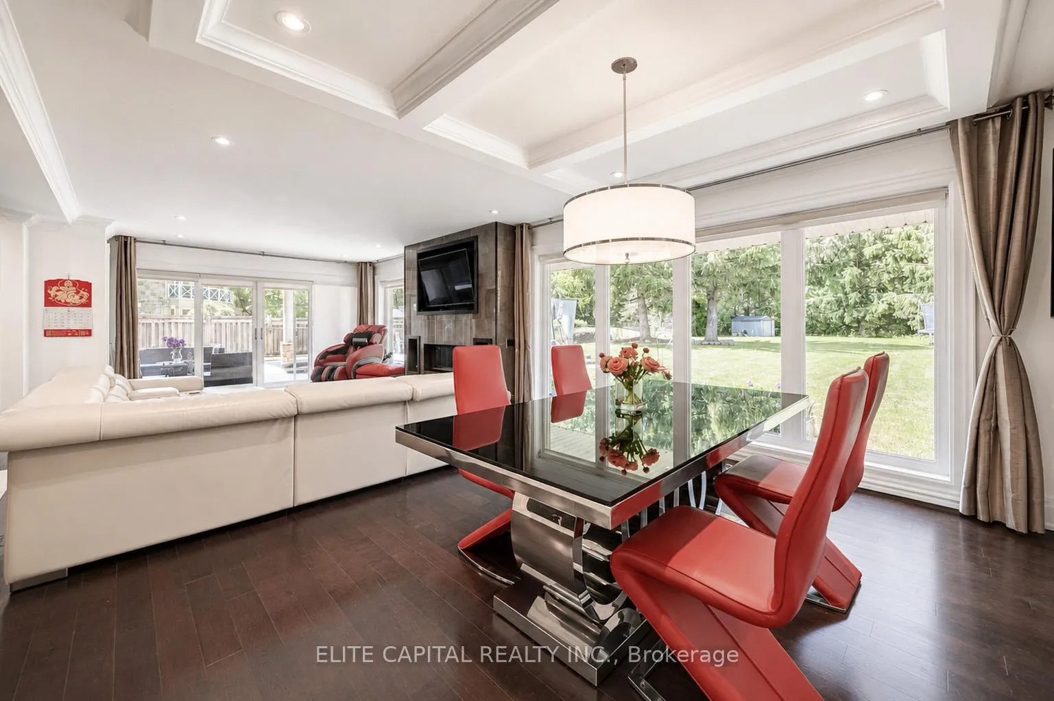Photo 5 of 16 Thomas Reid Road, Markham, Victoria Square — HOMEH
