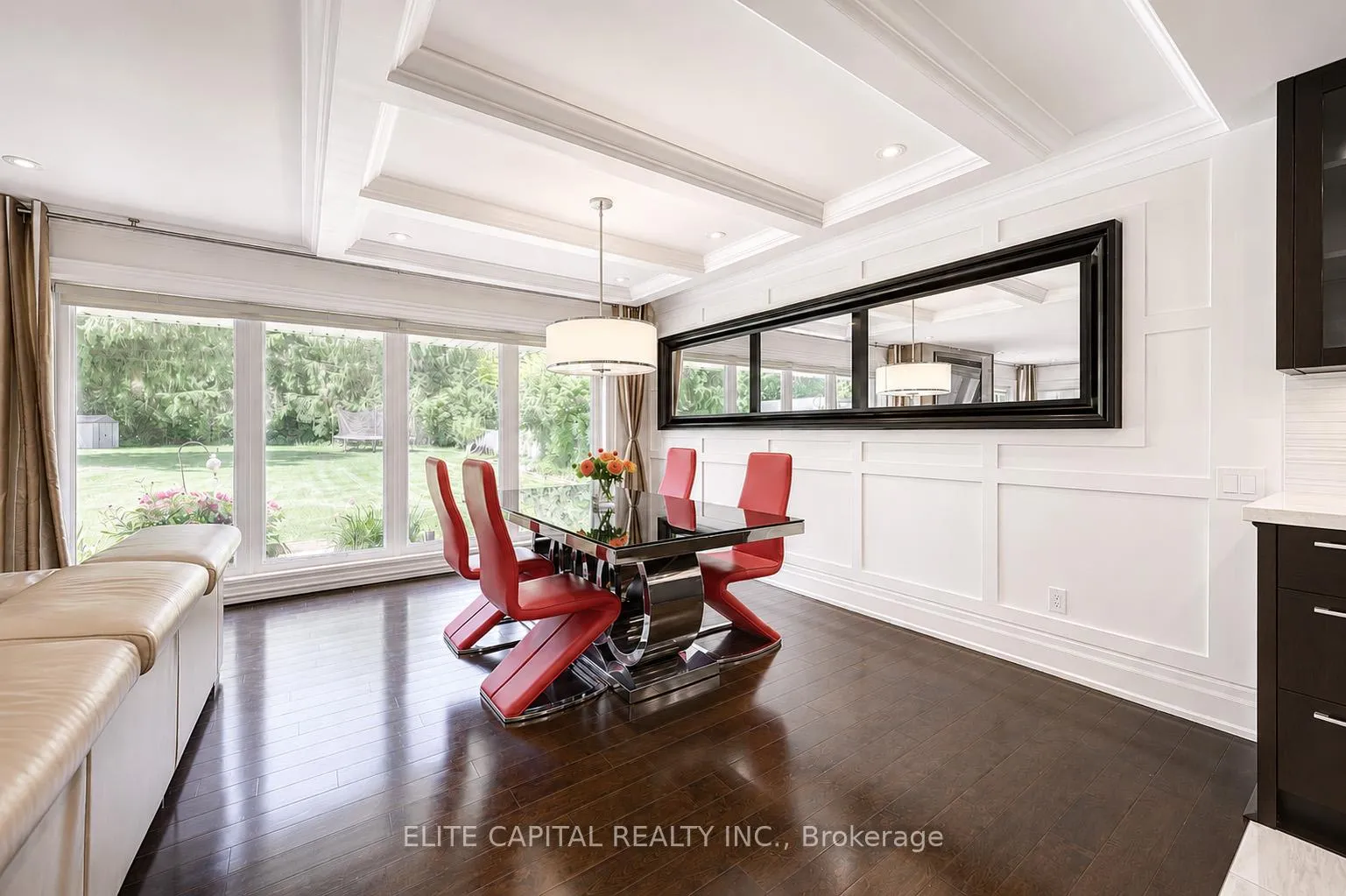 Photo 6 of 16 Thomas Reid Road, Markham, Victoria Square — HOMEH
