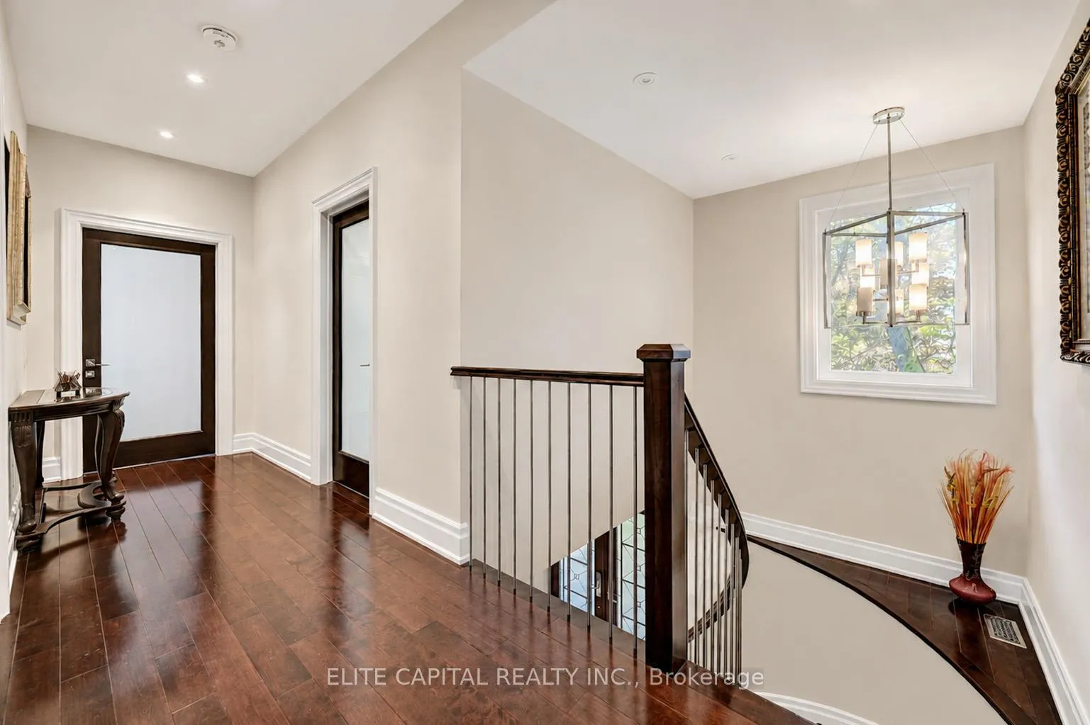 Photo 12 of 16 Thomas Reid Road, Markham, Victoria Square — HOMEH