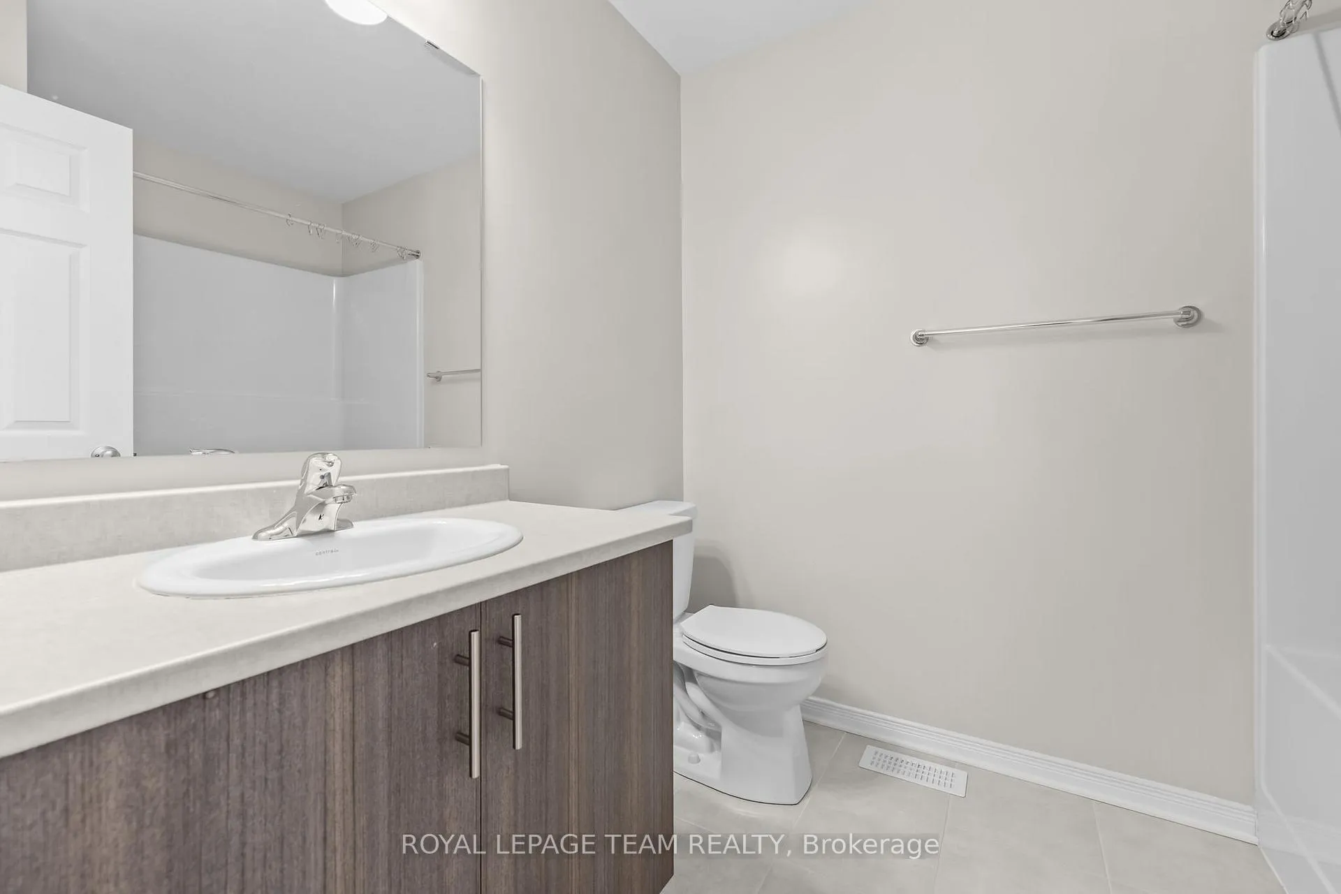 Photo 28 of 377 Sweetflag Street, Ottawa, Barrhaven - Longfields — HOMEH