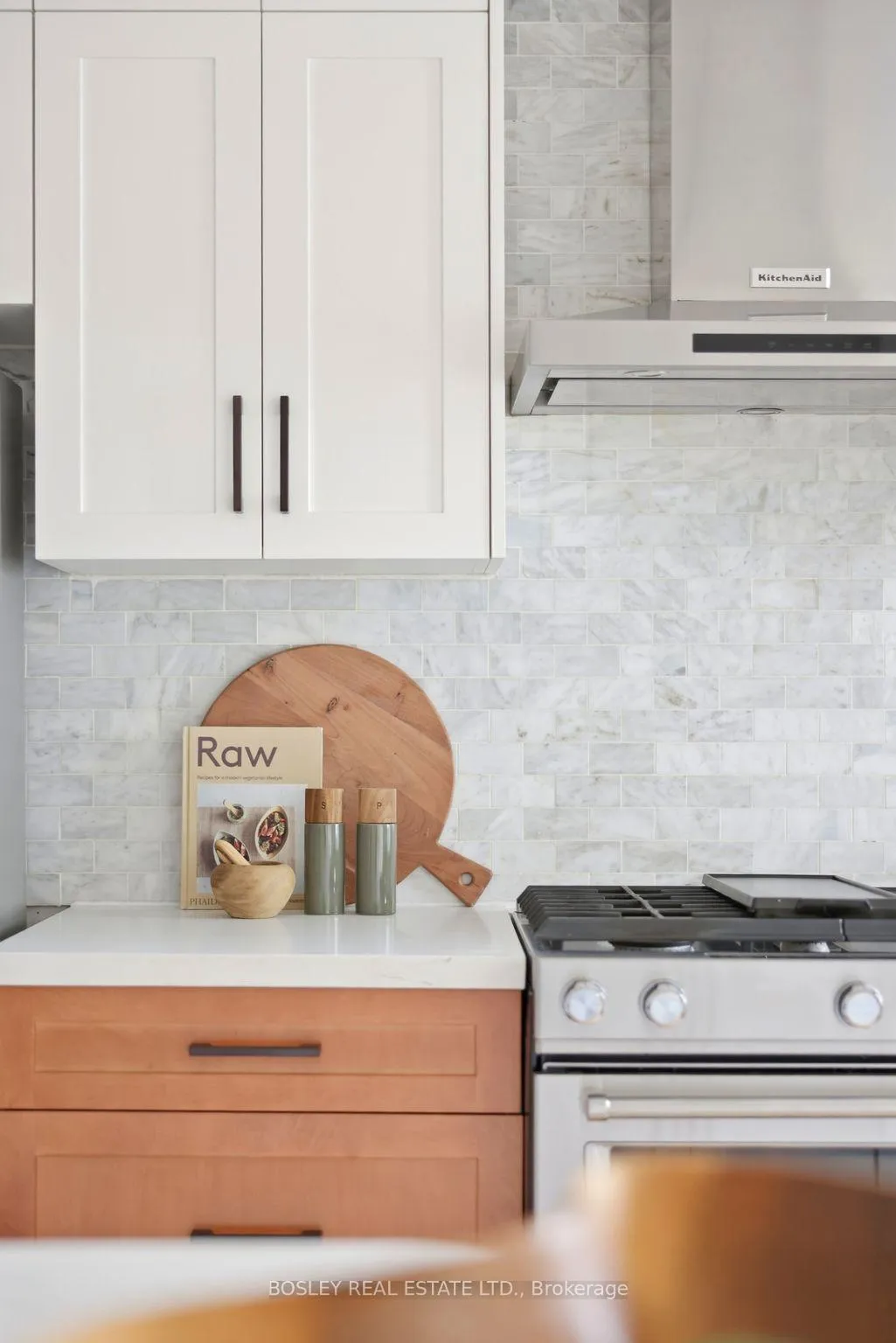 Photo 15 of 66 Cloverlawn Avenue, Toronto, Oakwood Village — HOMEH