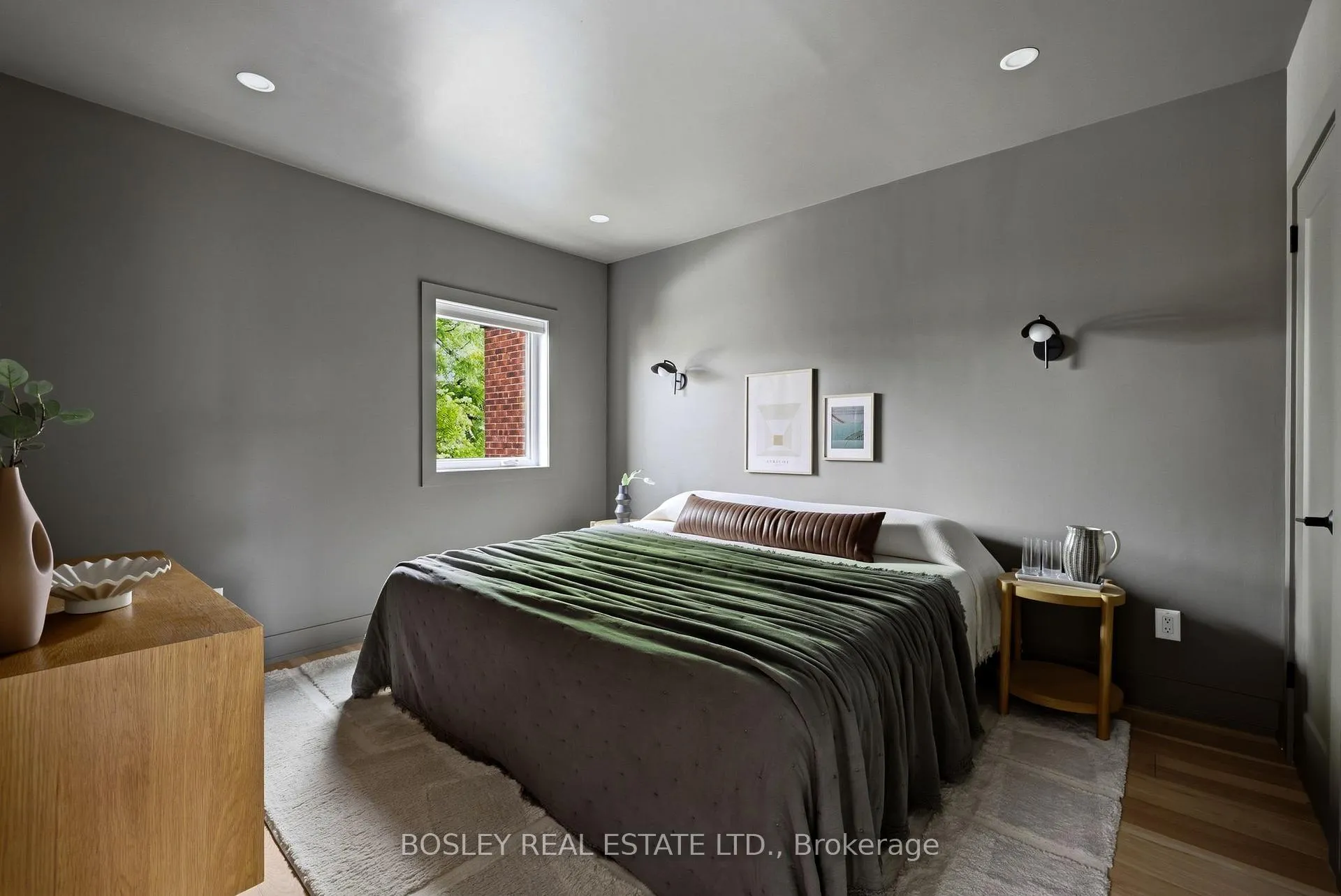 Photo 31 of 66 Cloverlawn Avenue, Toronto, Oakwood Village — HOMEH