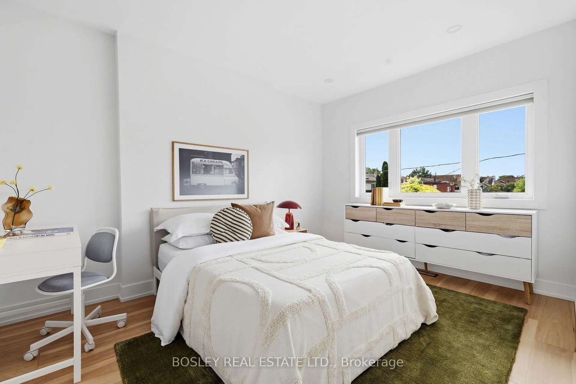Photo 34 of 66 Cloverlawn Avenue, Toronto, Oakwood Village — HOMEH