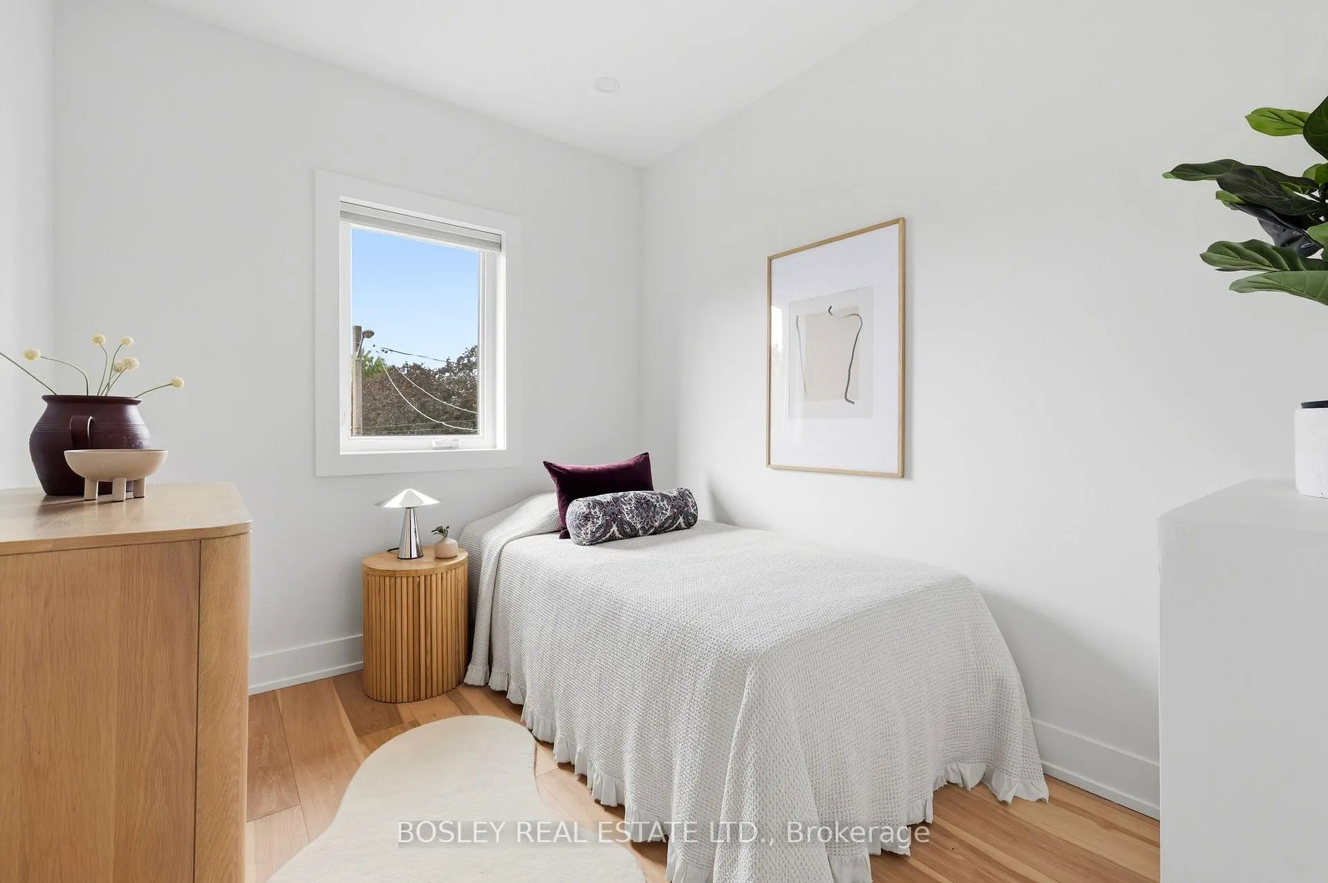 Photo 38 of 66 Cloverlawn Avenue, Toronto, Oakwood Village — HOMEH