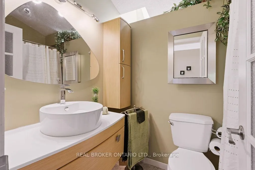Photo 38 of 255 Bruyere Street, Ottawa, Lower Town — HOMEH