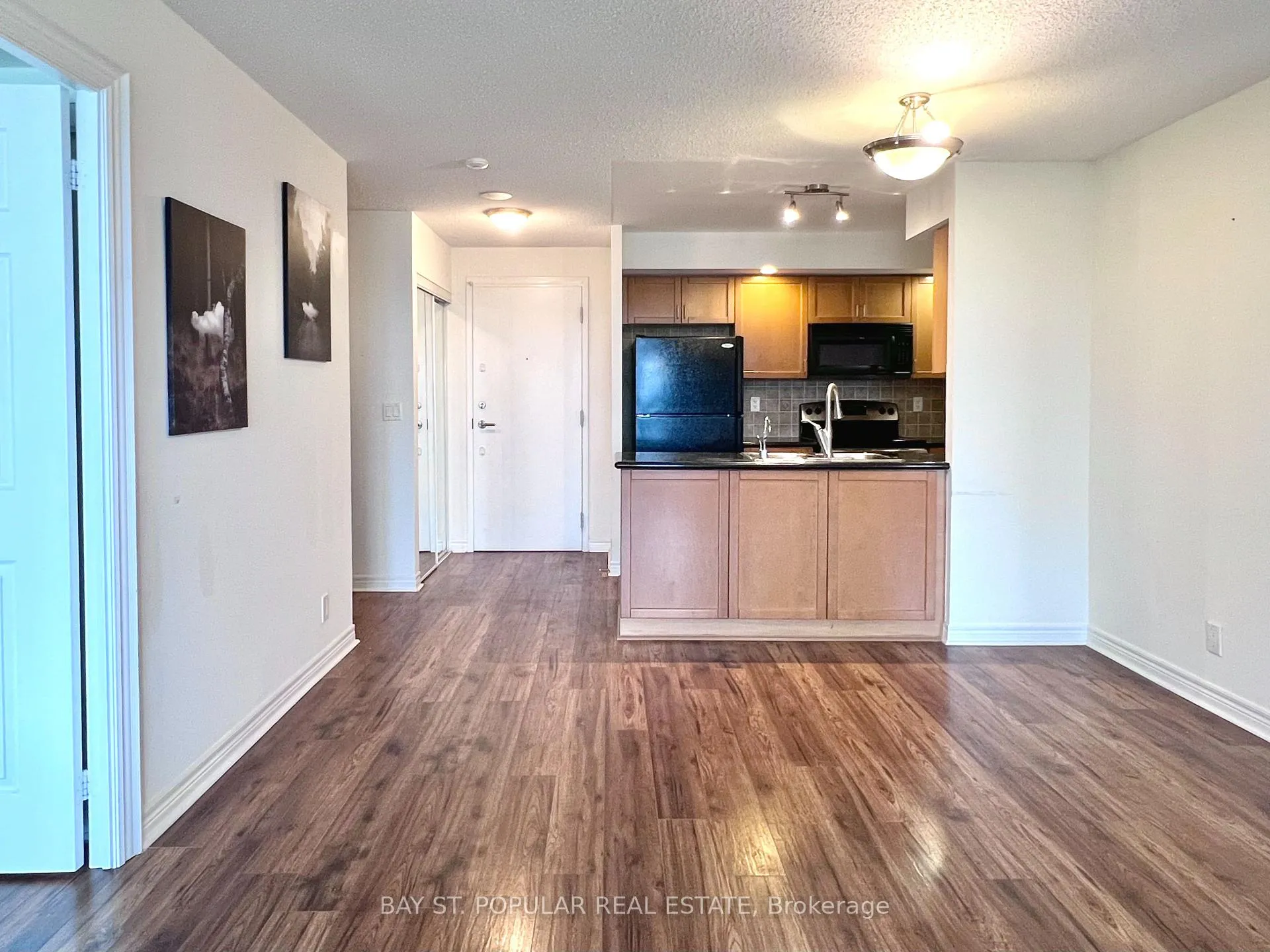 Photo 3 of Unit 1225, 33 Cox Boulevard, Markham, Unionville — HOMEH