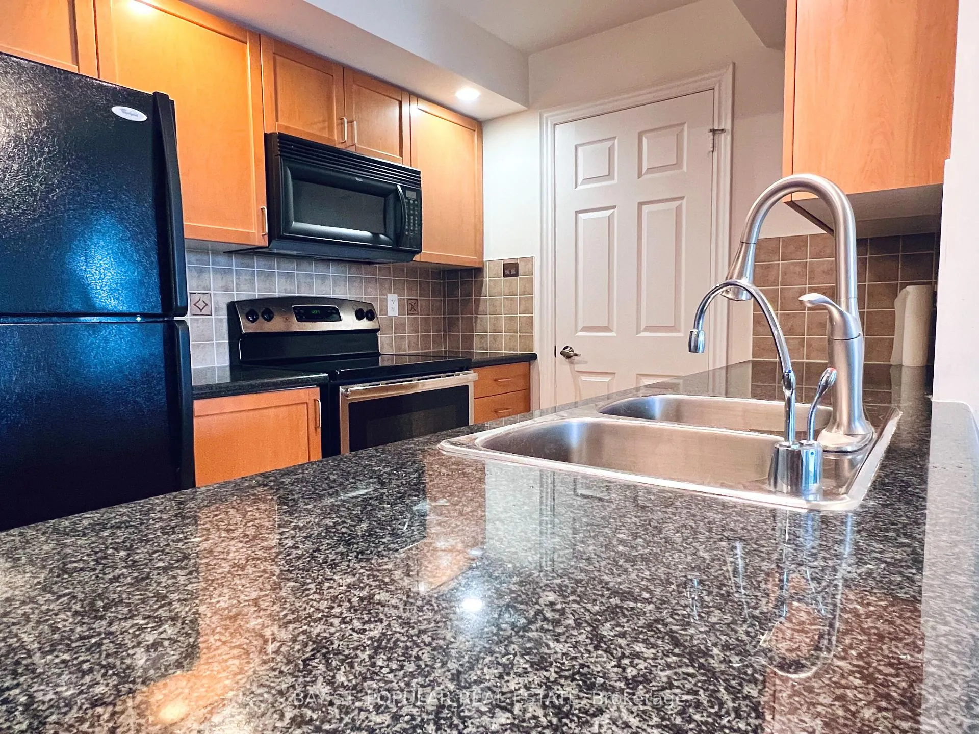 Photo 5 of Unit 1225, 33 Cox Boulevard, Markham, Unionville — HOMEH