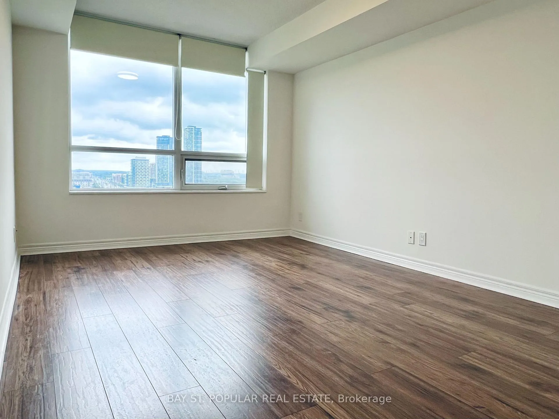 Photo 9 of Unit 1225, 33 Cox Boulevard, Markham, Unionville — HOMEH