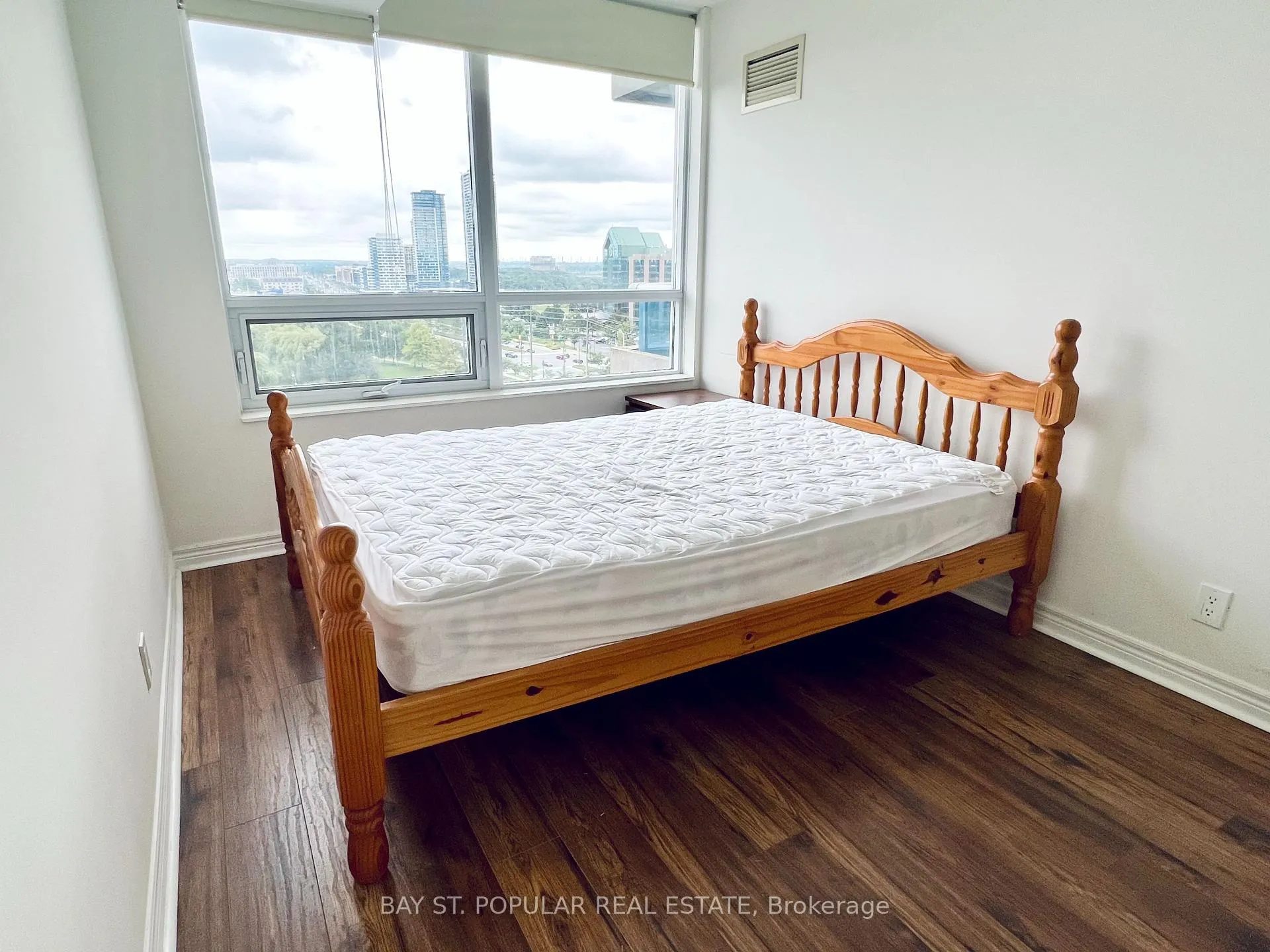 Photo 10 of Unit 1225, 33 Cox Boulevard, Markham, Unionville — HOMEH