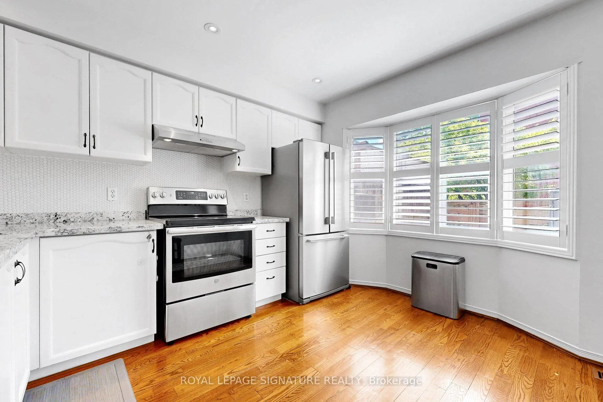 Photo 8 of 75 Doncaster Avenue, Toronto, Crescent Town — HOMEH