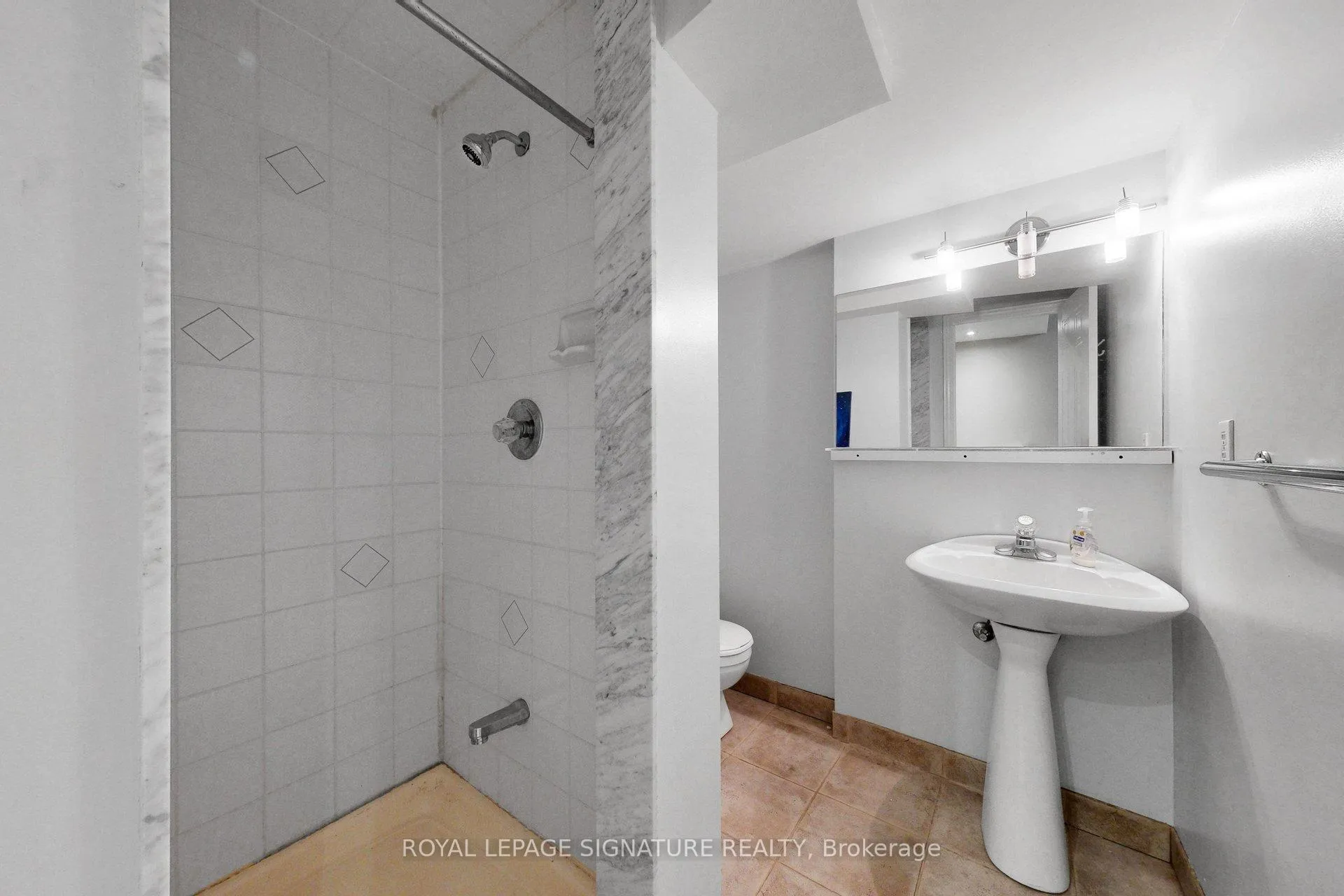 Photo 30 of 75 Doncaster Avenue, Toronto, Crescent Town — HOMEH