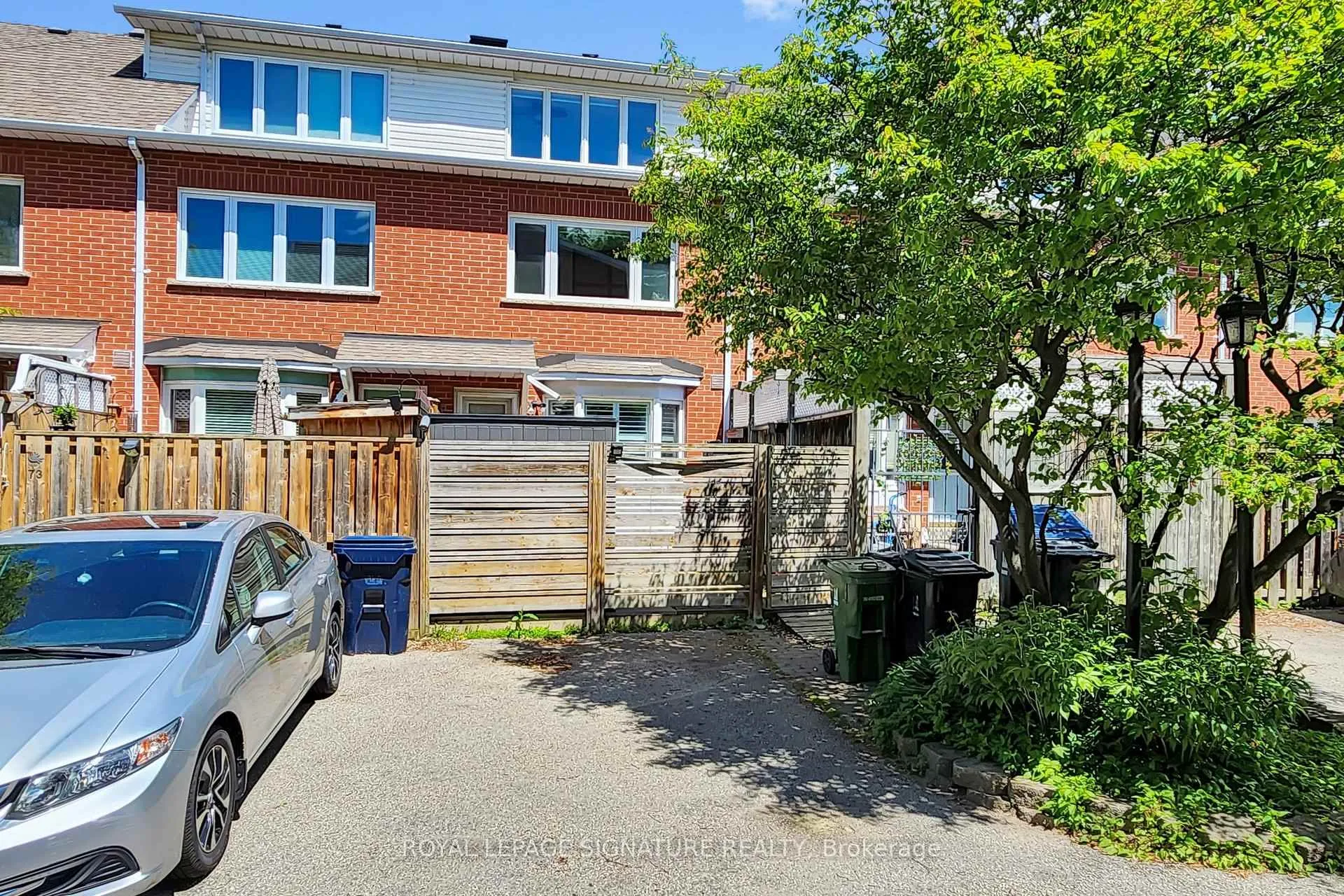 Photo 33 of 75 Doncaster Avenue, Toronto, Crescent Town — HOMEH