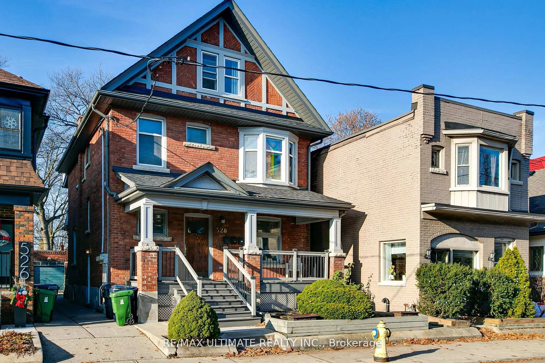 Front of Unit Unit 1, 528 Runnymede Road