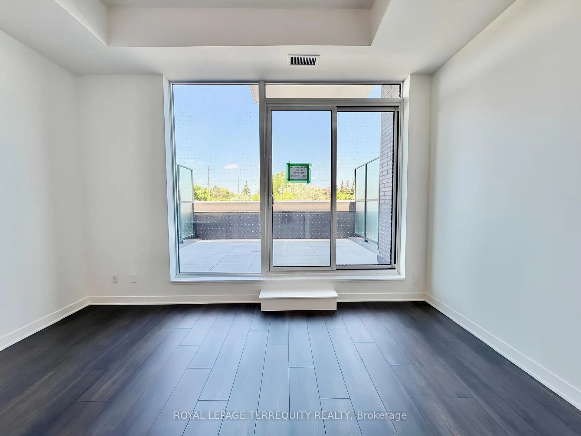 Photo 6 of Unit 204, 10 Flavelle Trail, Vaughan, Steeles West Industrial — HOMEH