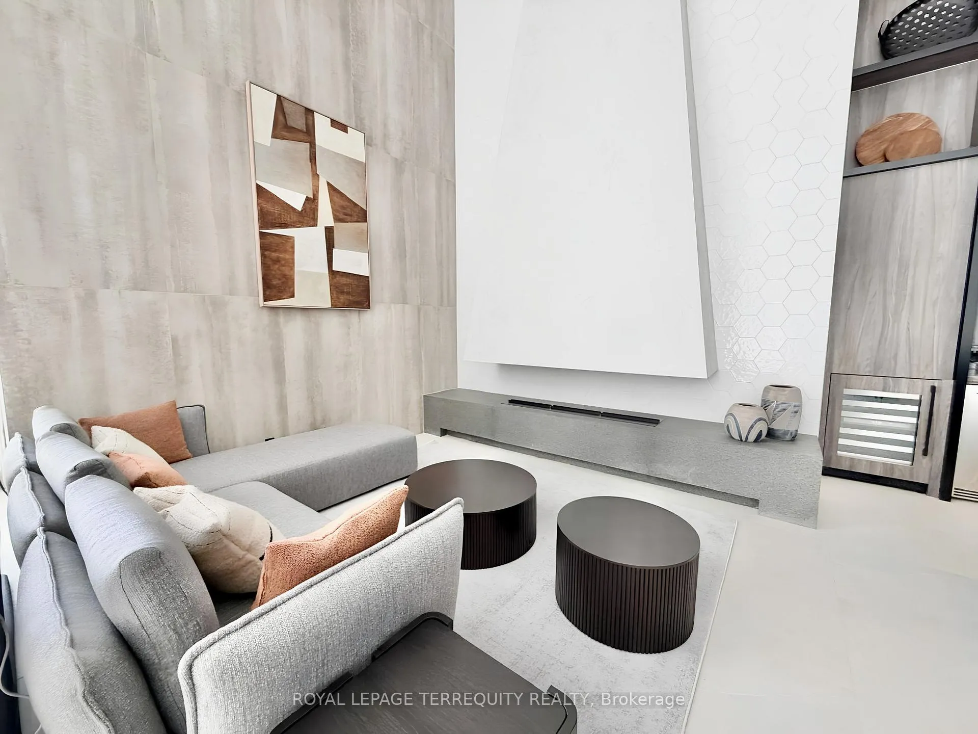 Photo 25 of Unit 204, 10 Flavelle Trail, Vaughan, Steeles West Industrial — HOMEH