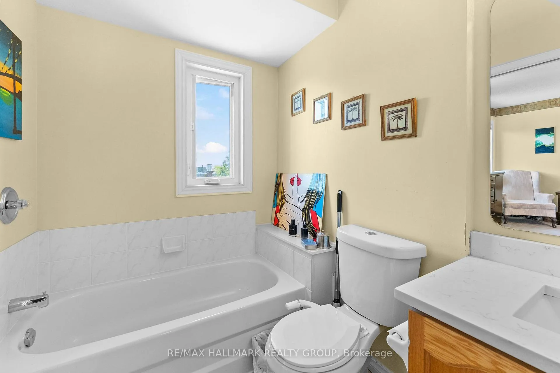 Photo 18 of 1157 Marchant Drive, Ottawa, Avalon East — HOMEH