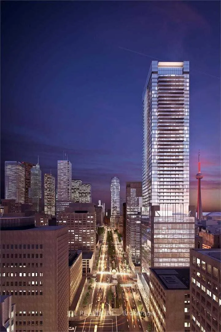 Front of Unit 2803, 488 University Avenue