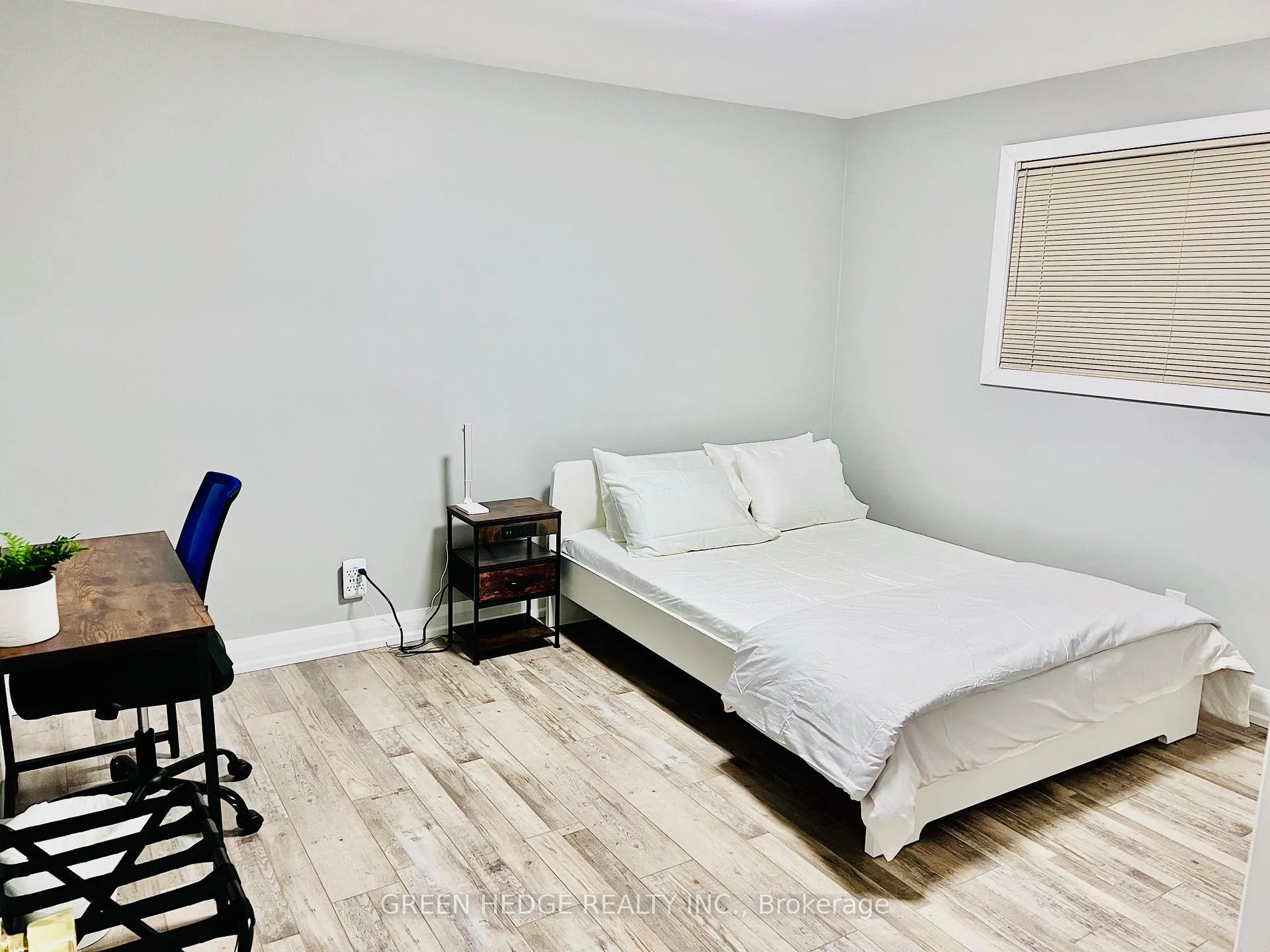 Photo 12 of 34 Stanley Avenue, Kitchener, Bridgeport — HOMEH
