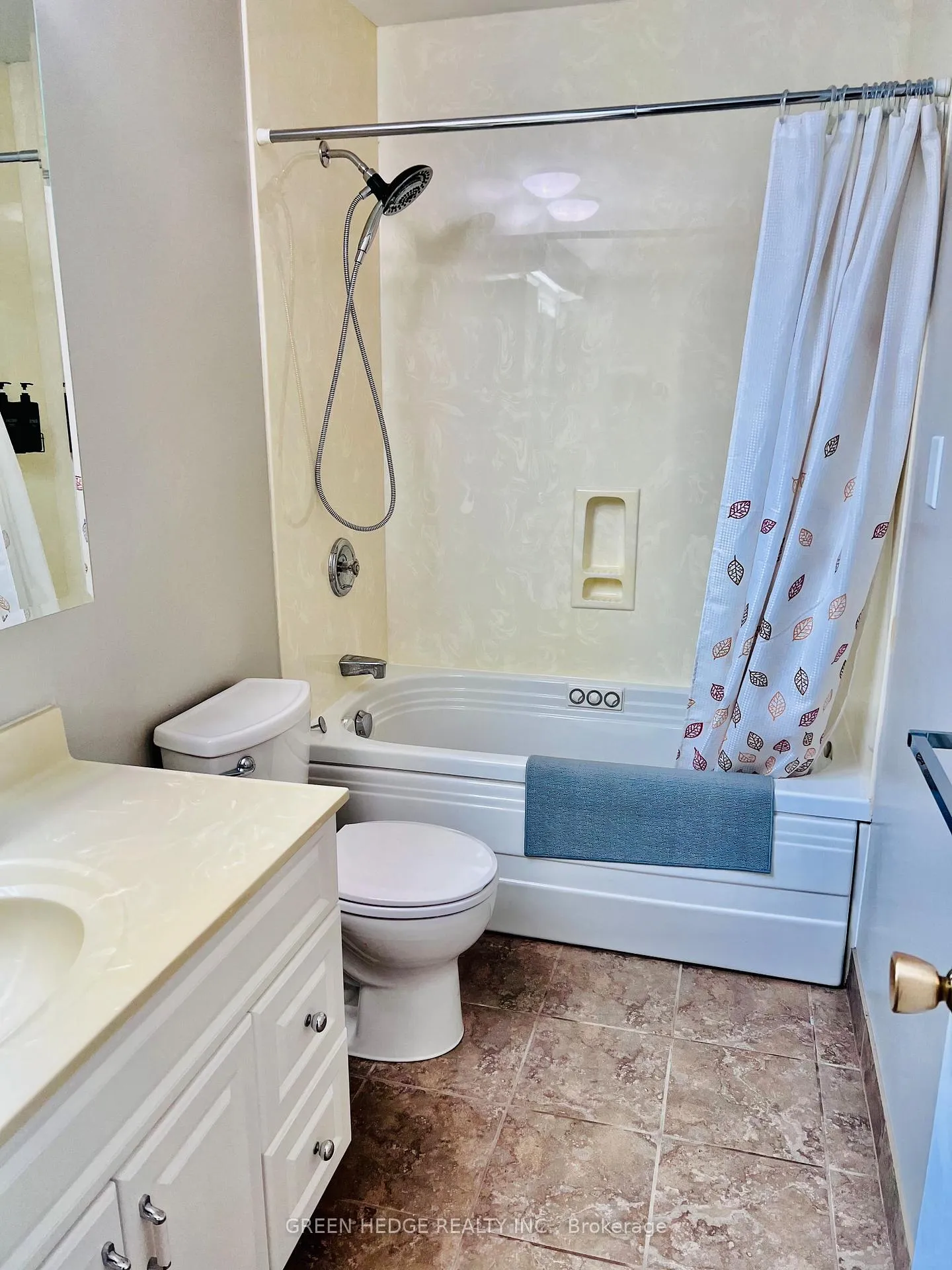 Photo 16 of 34 Stanley Avenue, Kitchener, Bridgeport — HOMEH