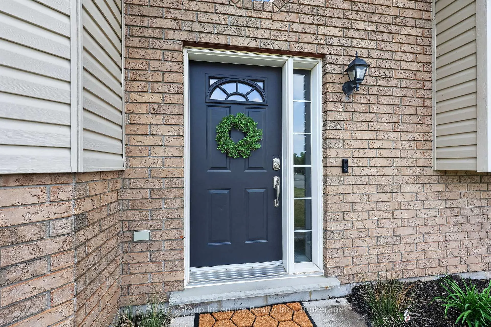 Photo 6 of 5 Marl Creek Drive, Springwater, Phelpston — HOMEH