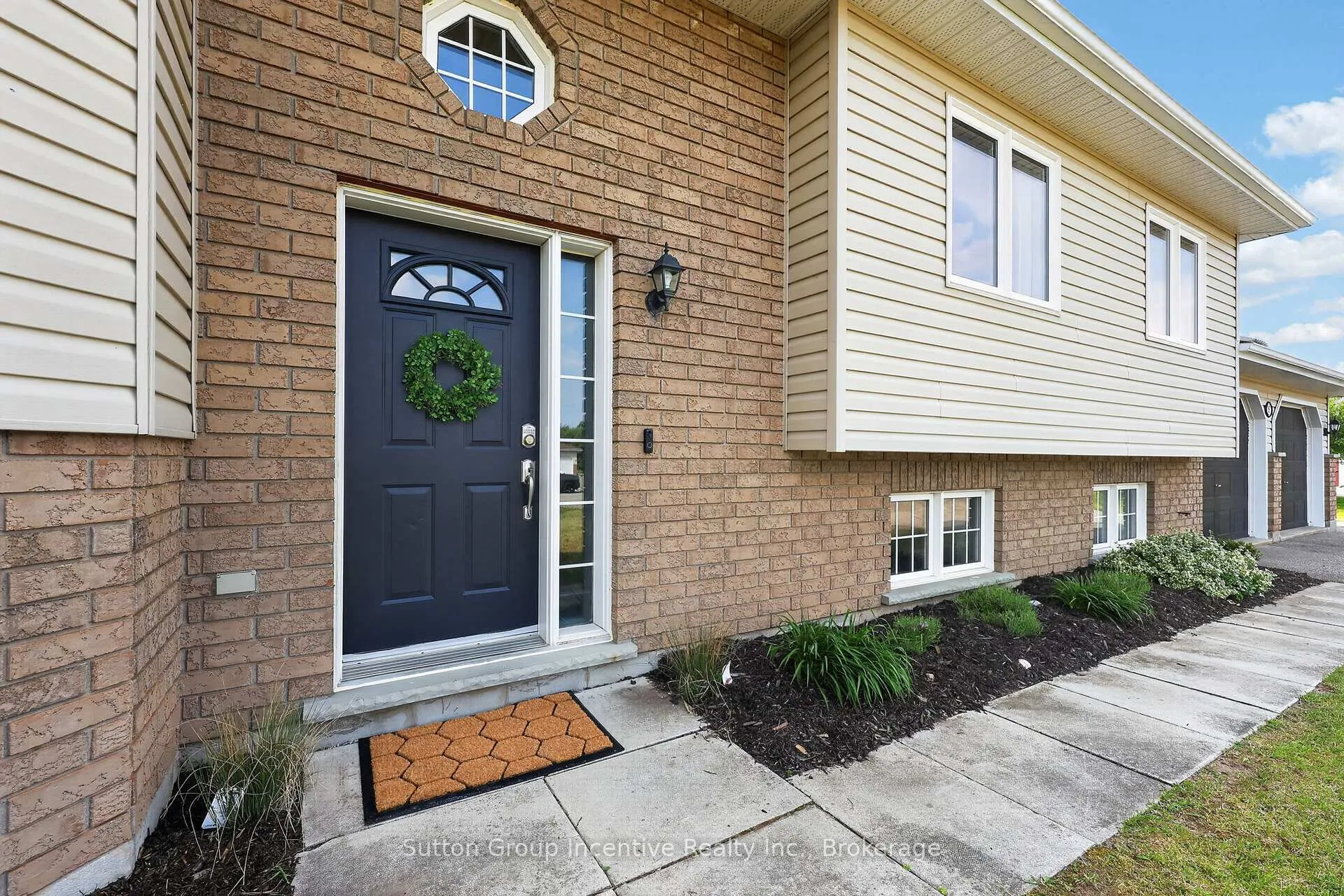 Photo 43 of 5 Marl Creek Drive, Springwater, Phelpston — HOMEH