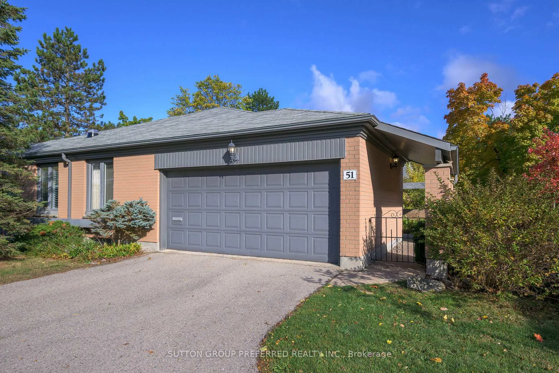 Front of Unit 51, 50 Fiddlers Green Road