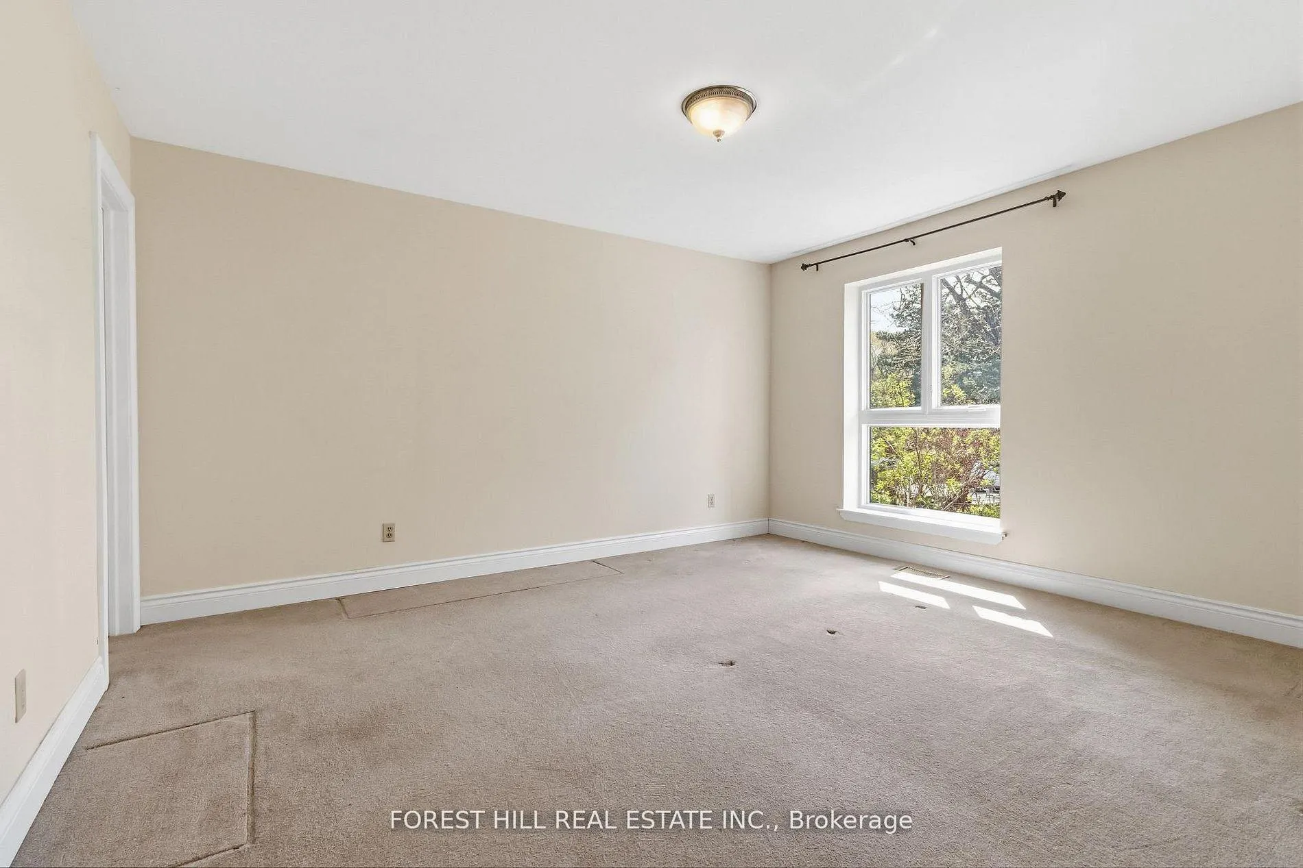 Photo 13 of 61 Snowshoe Mill Way, North York, St. Andrew-Windfields — HOMEH