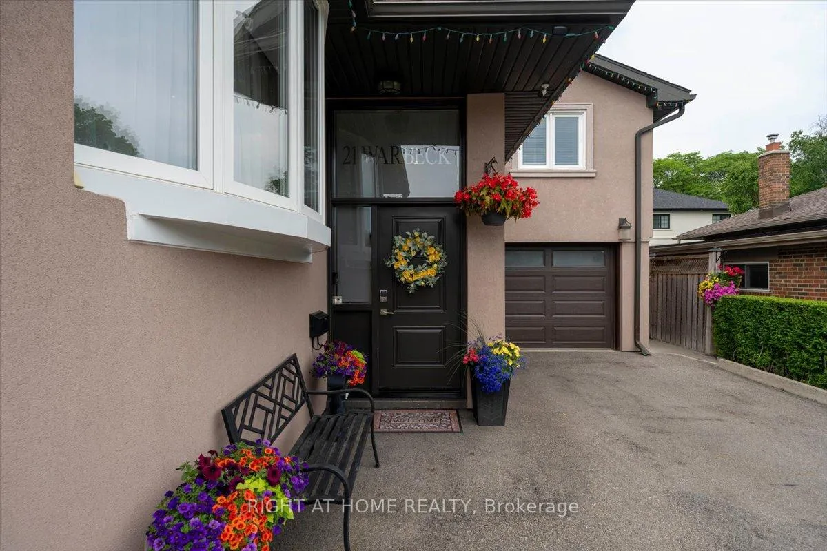 Photo 49 of 21 Warbeck Place, Etobicoke, Kingsview Village-The Westway — HOMEH