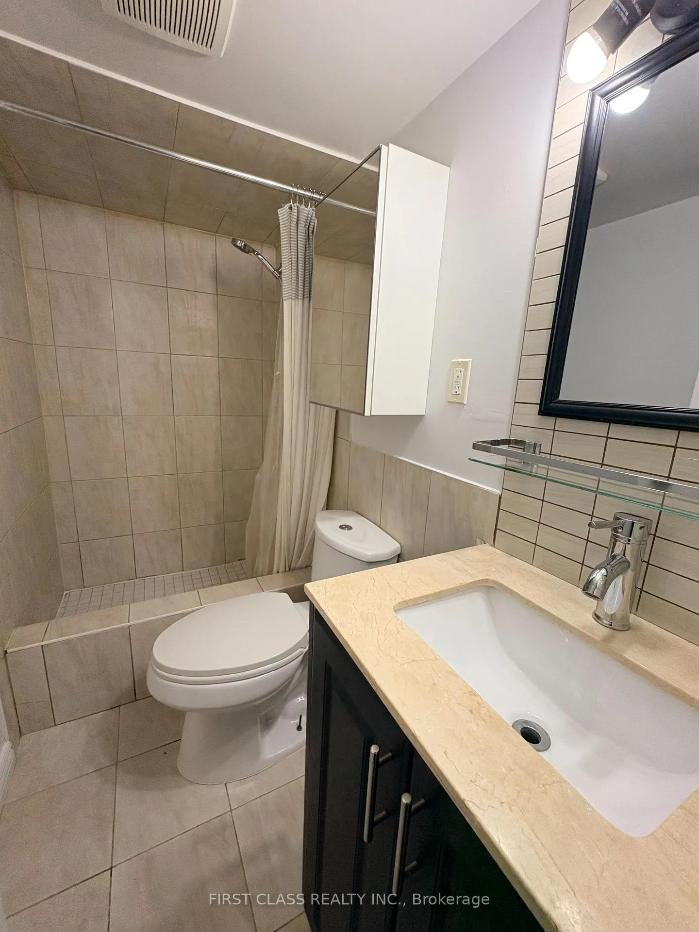 Photo 16 of Unit Basement, 114 Sheldrake Court, Brampton, Brampton South — HOMEH