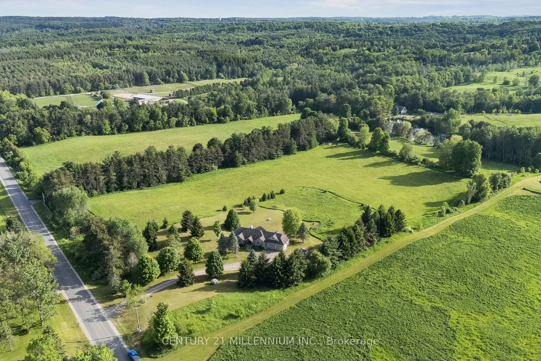 Photo 36 of 993236 Mono-Adjala Townline, Mono, Rural Mono — HOMEH