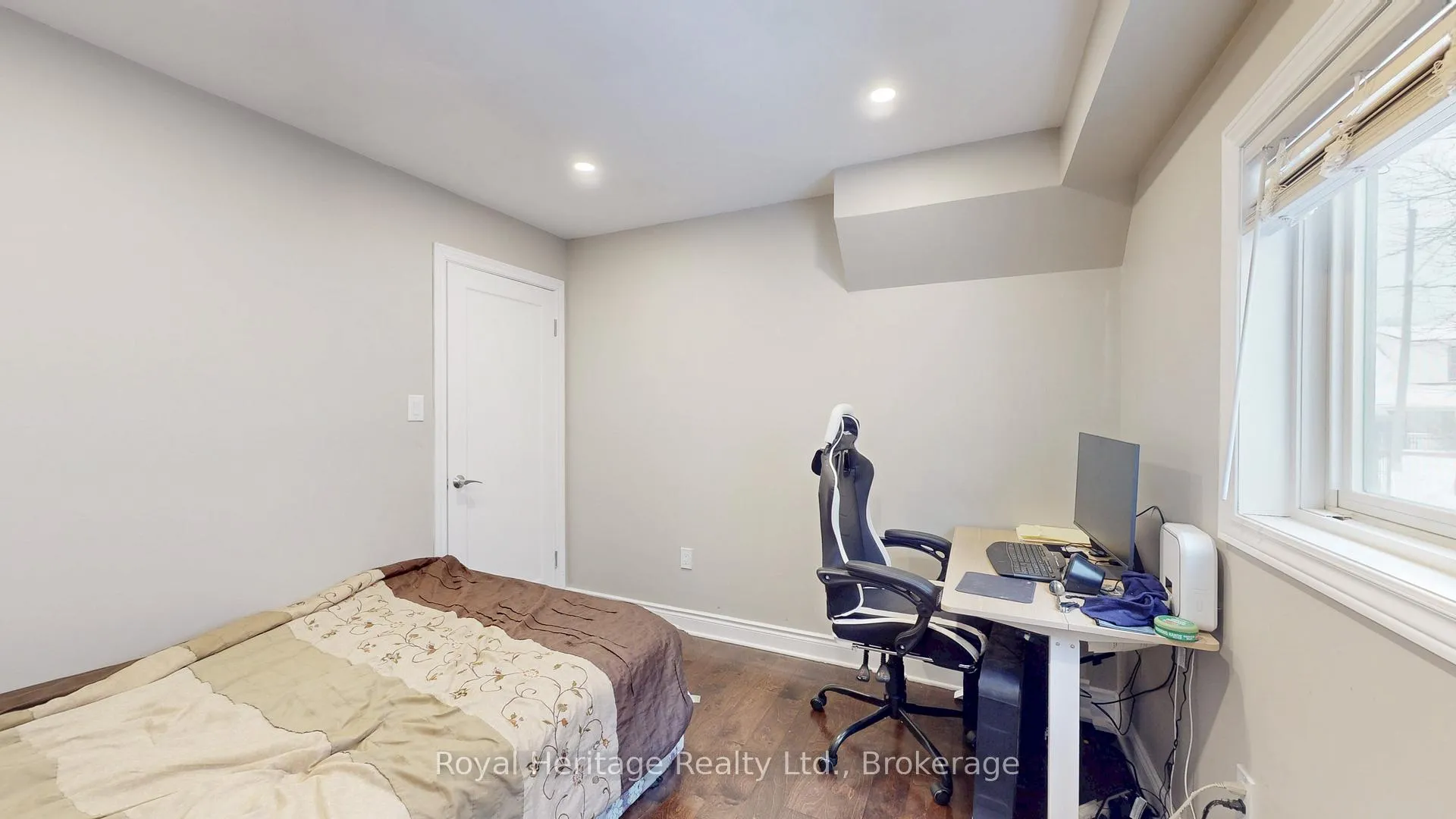 Photo 4 of Unit 1, 100 Cromwell Avenue, Oshawa, Vanier — HOMEH