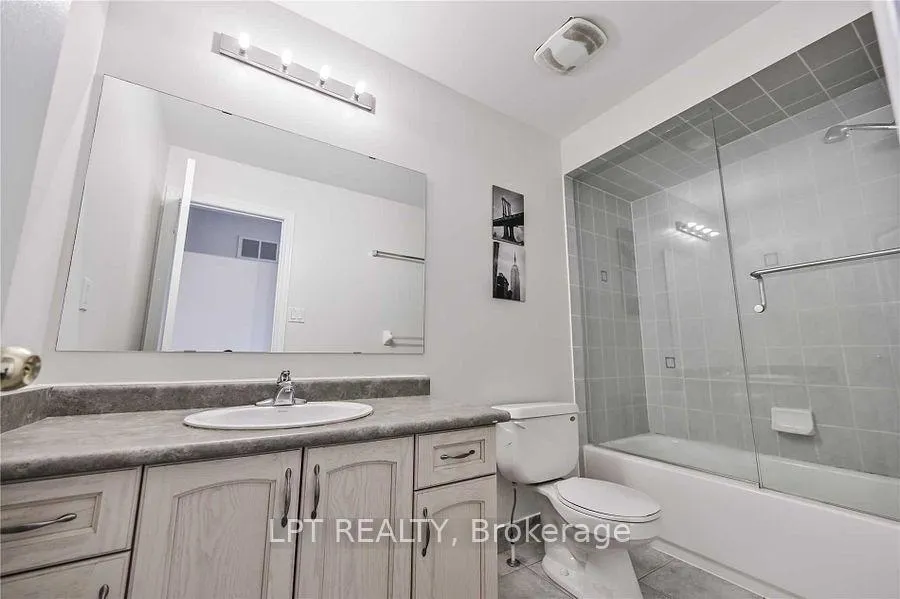Photo 2 of 46 Ozner Crescent, Vaughan, Vellore Village — HOMEH