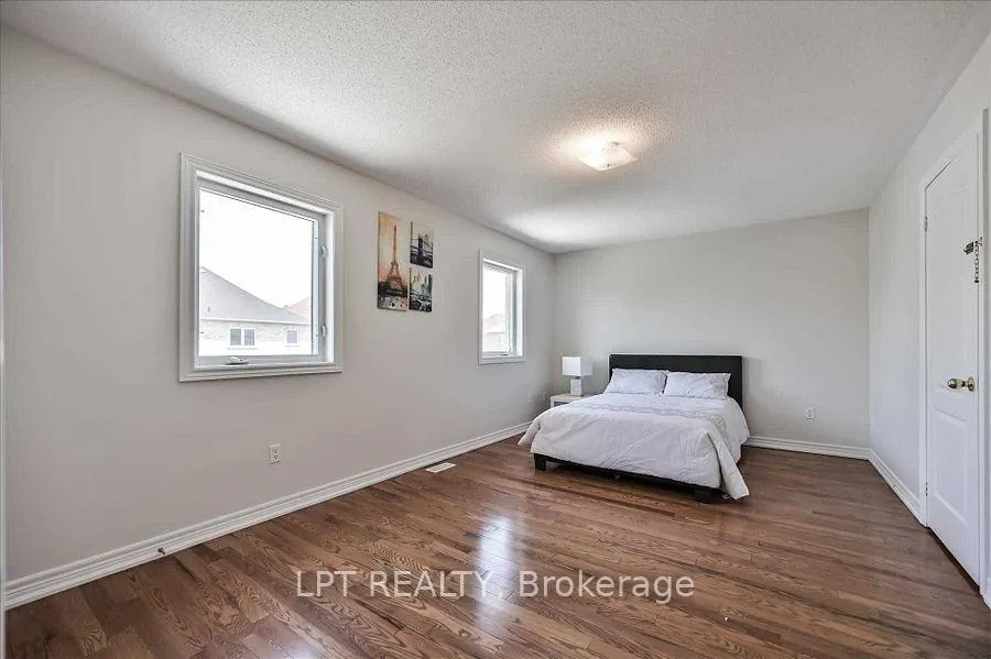 Photo 13 of 46 Ozner Crescent, Vaughan, Vellore Village — HOMEH