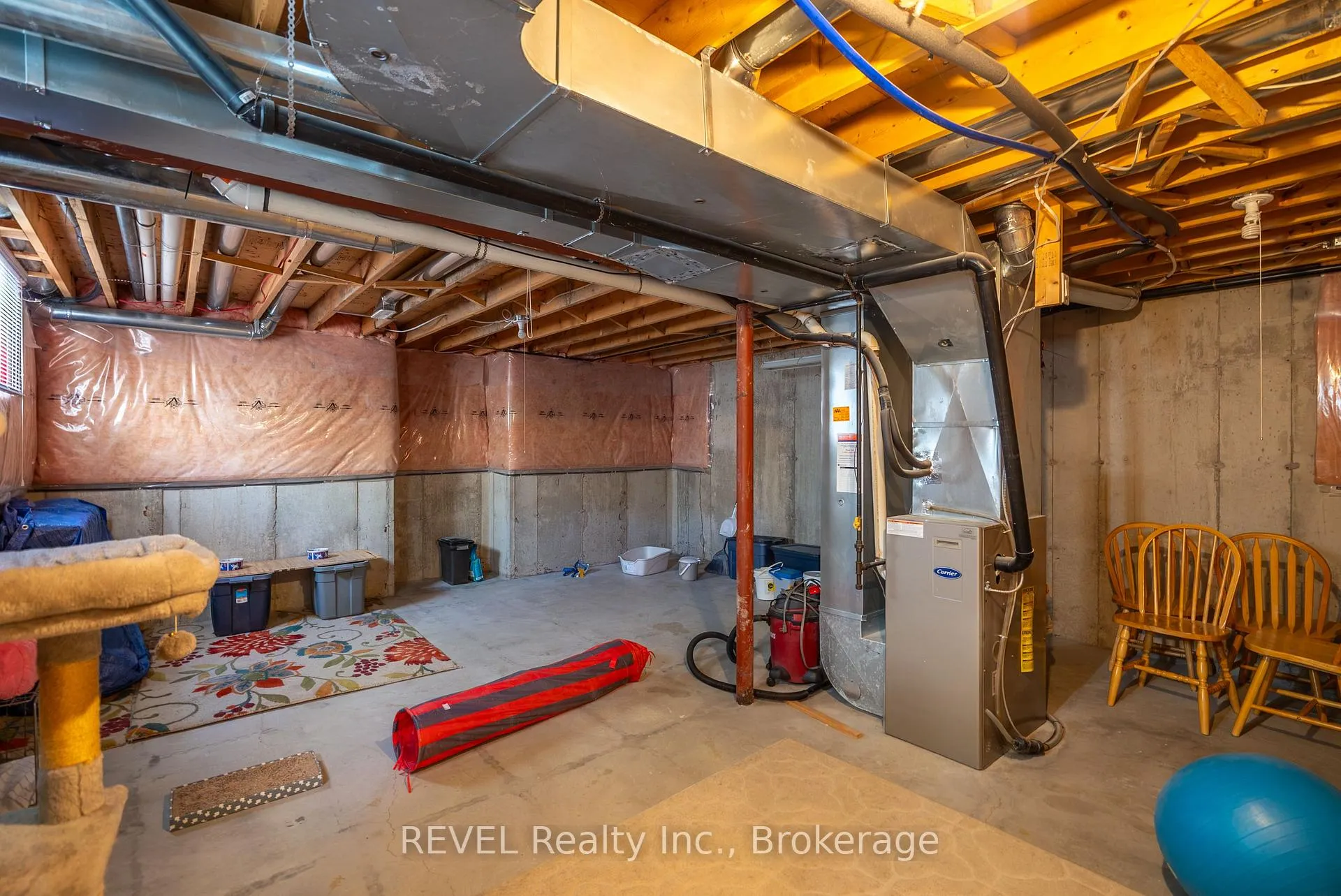 Photo 32 of 67 Chloe Street, St. Catharines, E. Chester — HOMEH