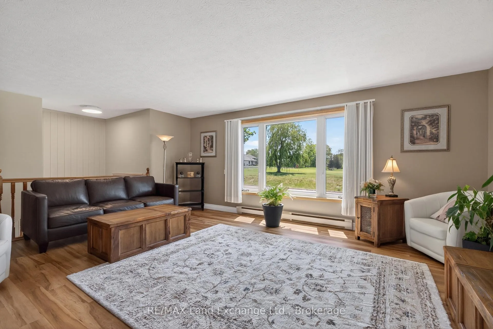 Photo 4 of 30 Golf Links Road, Kincardine — HOMEH