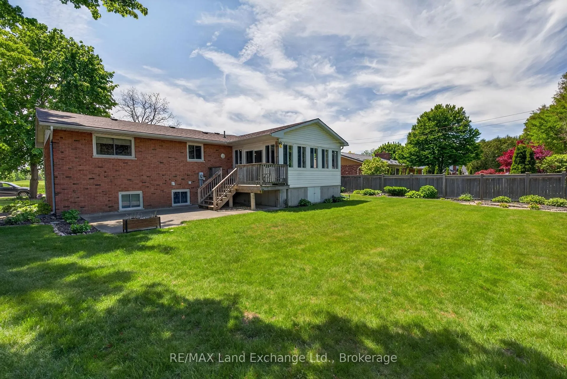 Photo 15 of 30 Golf Links Road, Kincardine — HOMEH